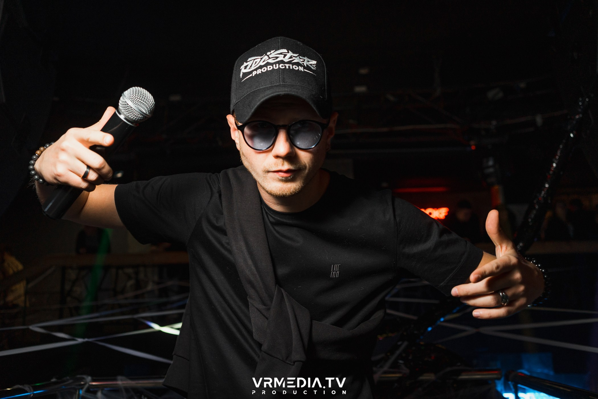 Halloween ARACHNOPHOBIA в баре «Друзья»