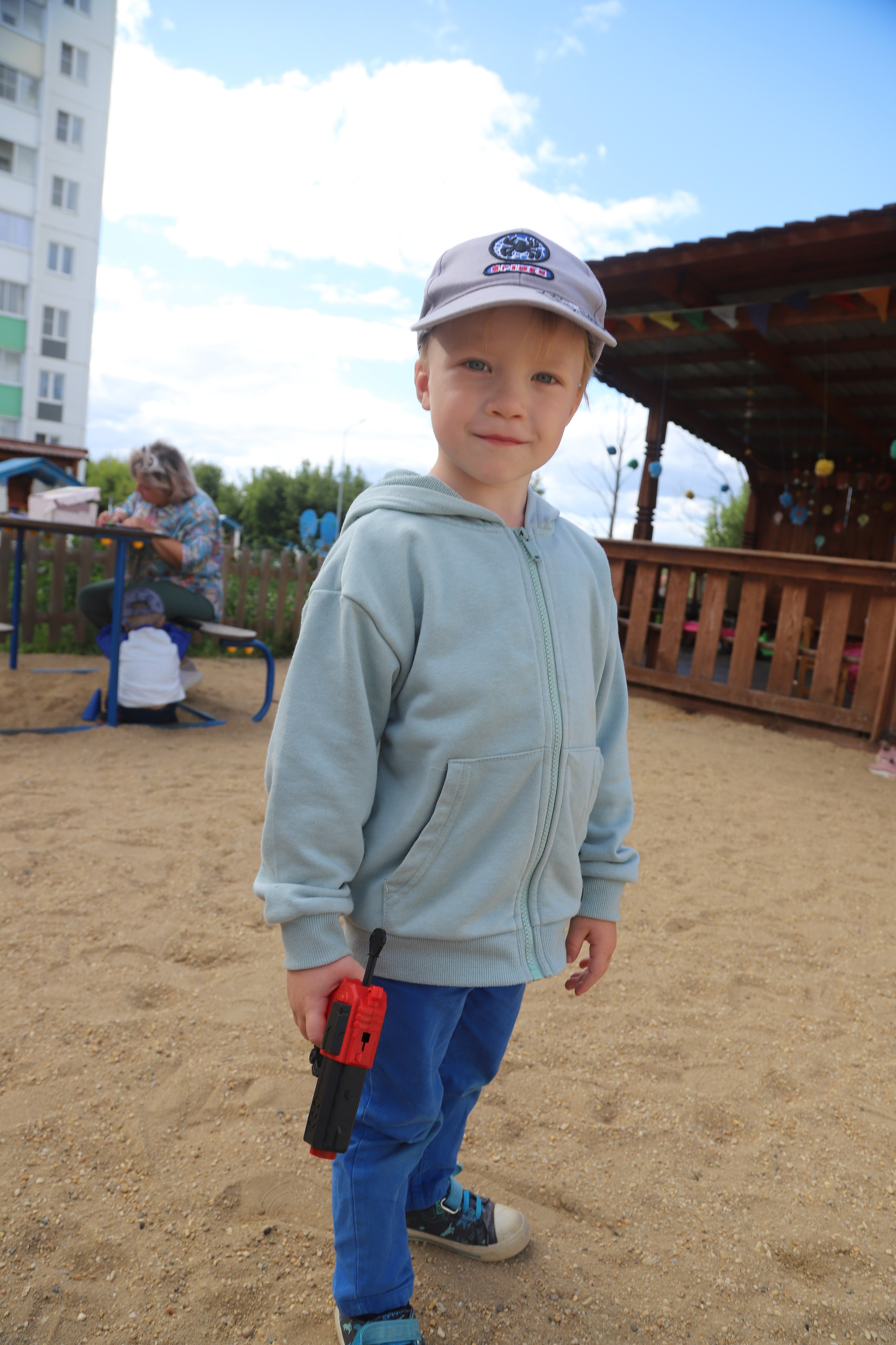 Фотосессия на улице Садик Группа Звездочки. Детский фотограф Чайкина Татьяна