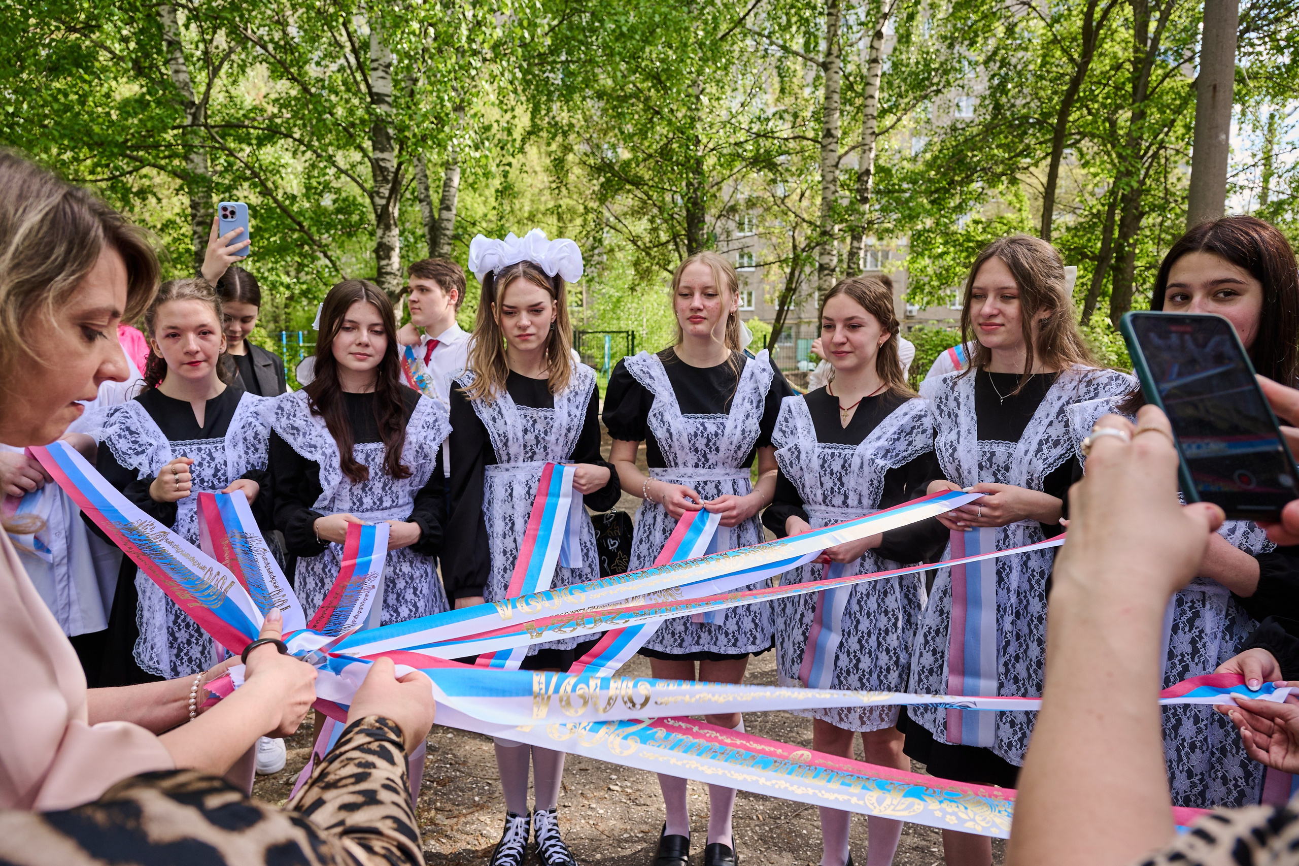 Выпускные и праздники. Выпускные альбомы. Предметная и контент съёмка. Фотостудия Klass