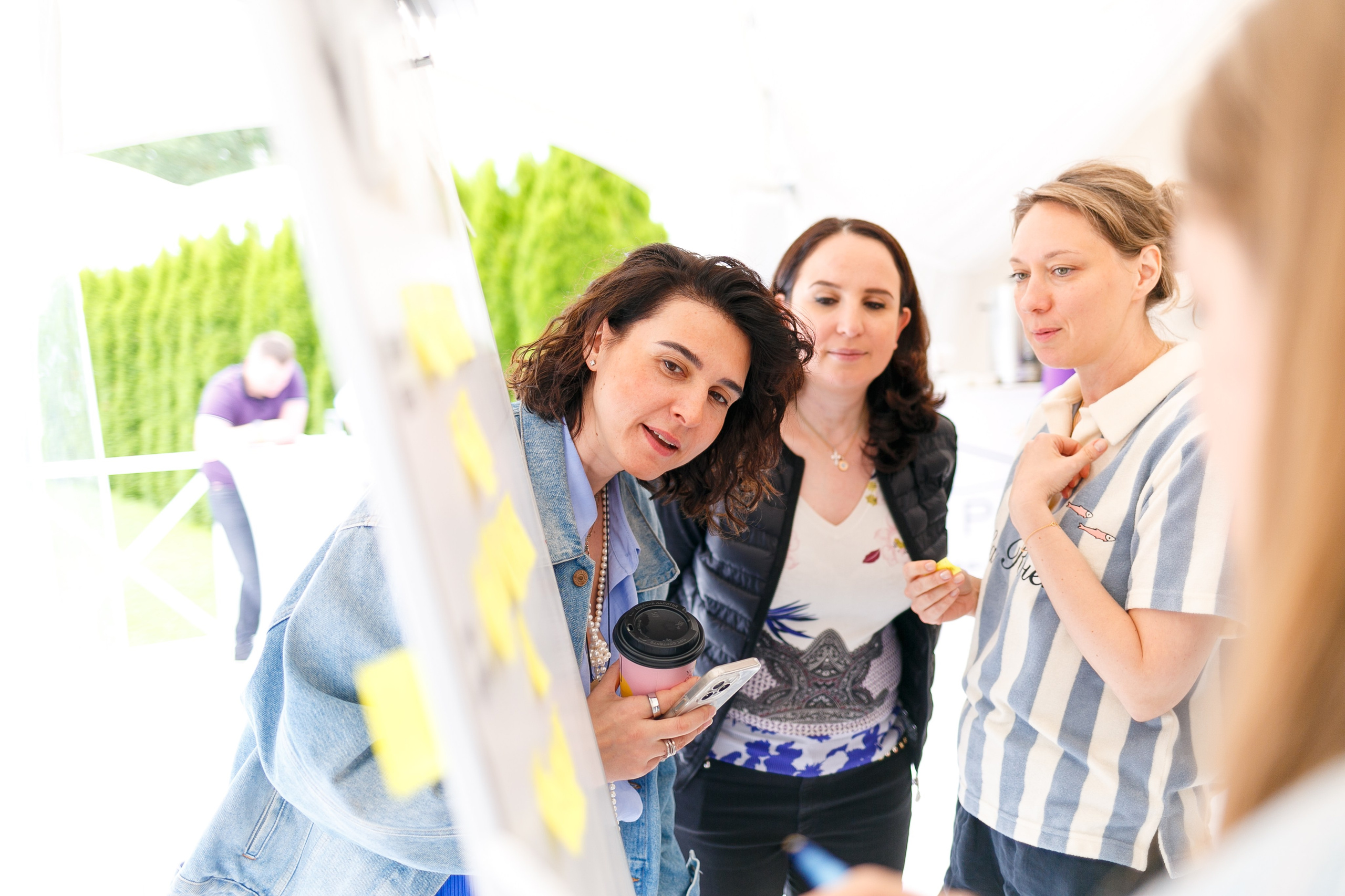 Выездной коучинг на берегу Строгинской поймы. Репортажный фотограф Борис Геер