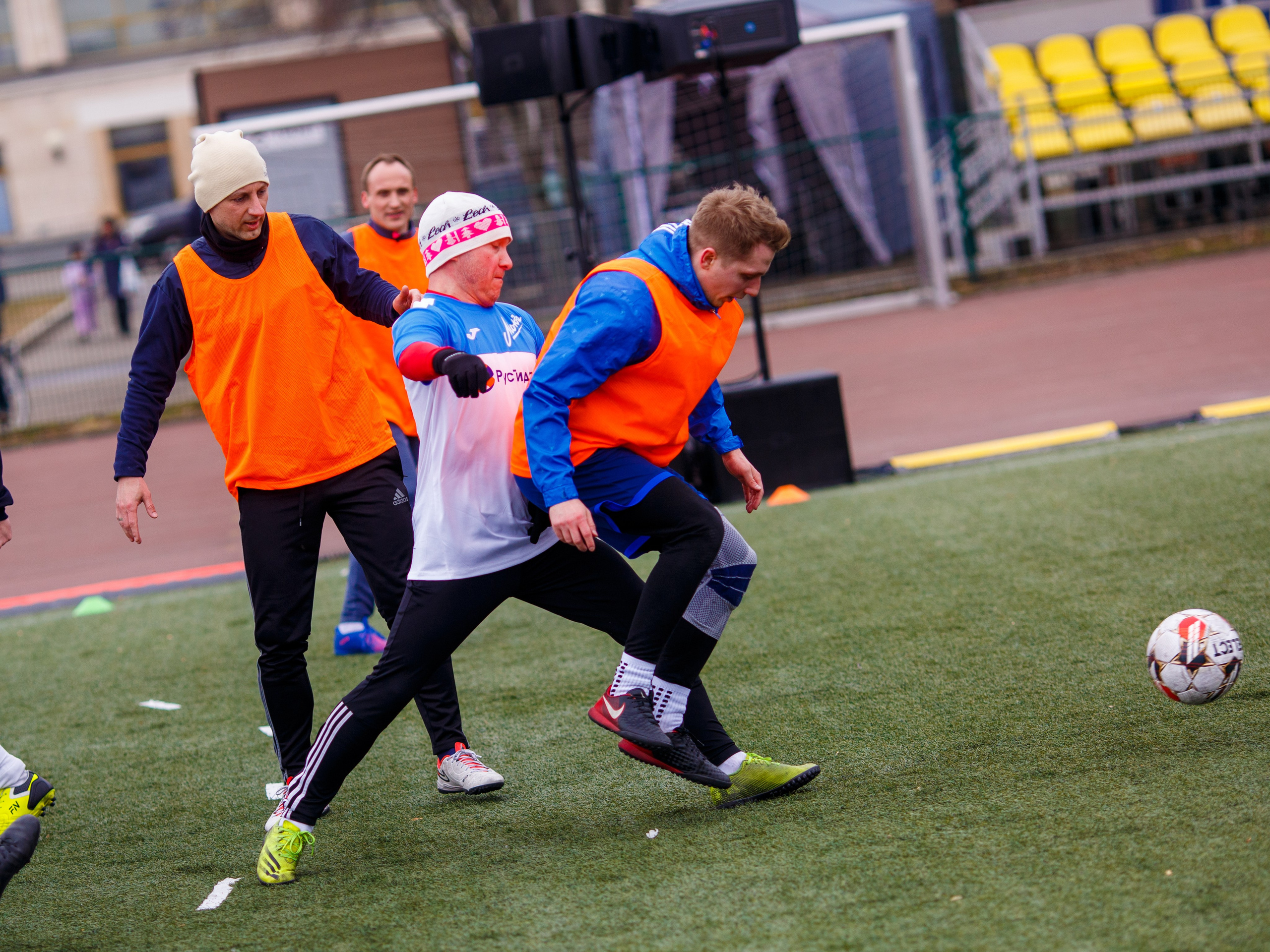 Футбольный турнир Газпром Энергохолдинг. Репортажный фотограф Борис Геер