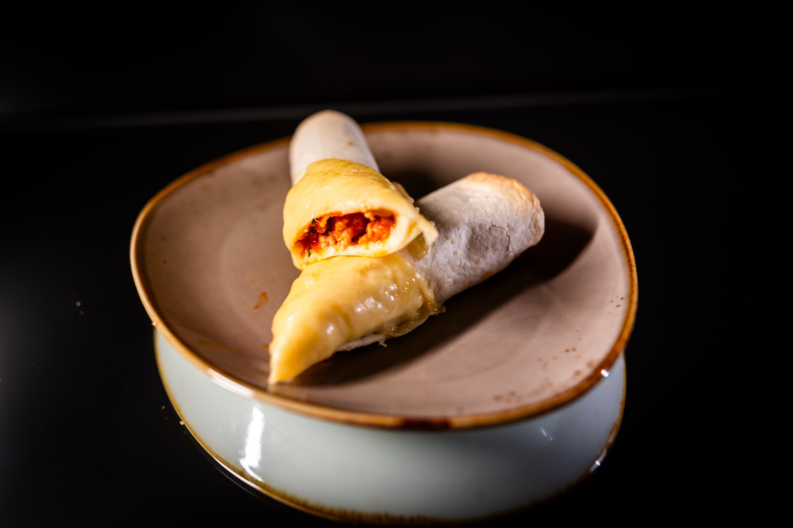 Фуд-фотография для ресторана Саби. Контент фотограф для экспертов в соцсетях Алена Собора Москва