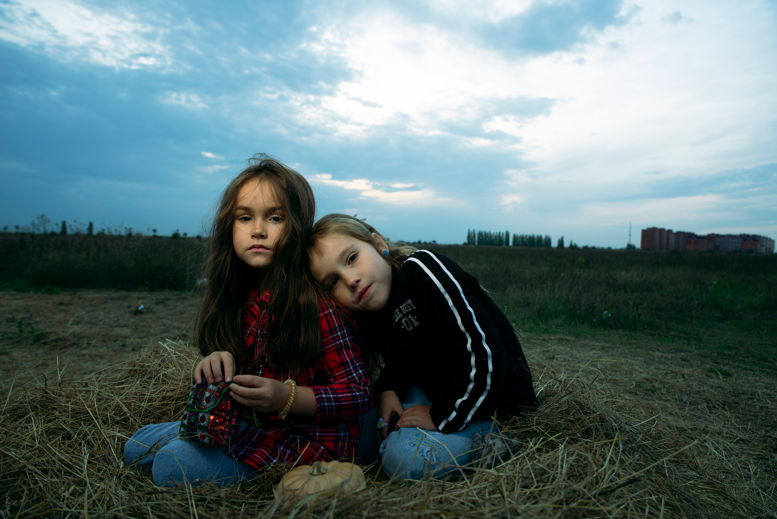 Дети и тыква. Портретный фотограф Краснодар. Ирина Чурюкина