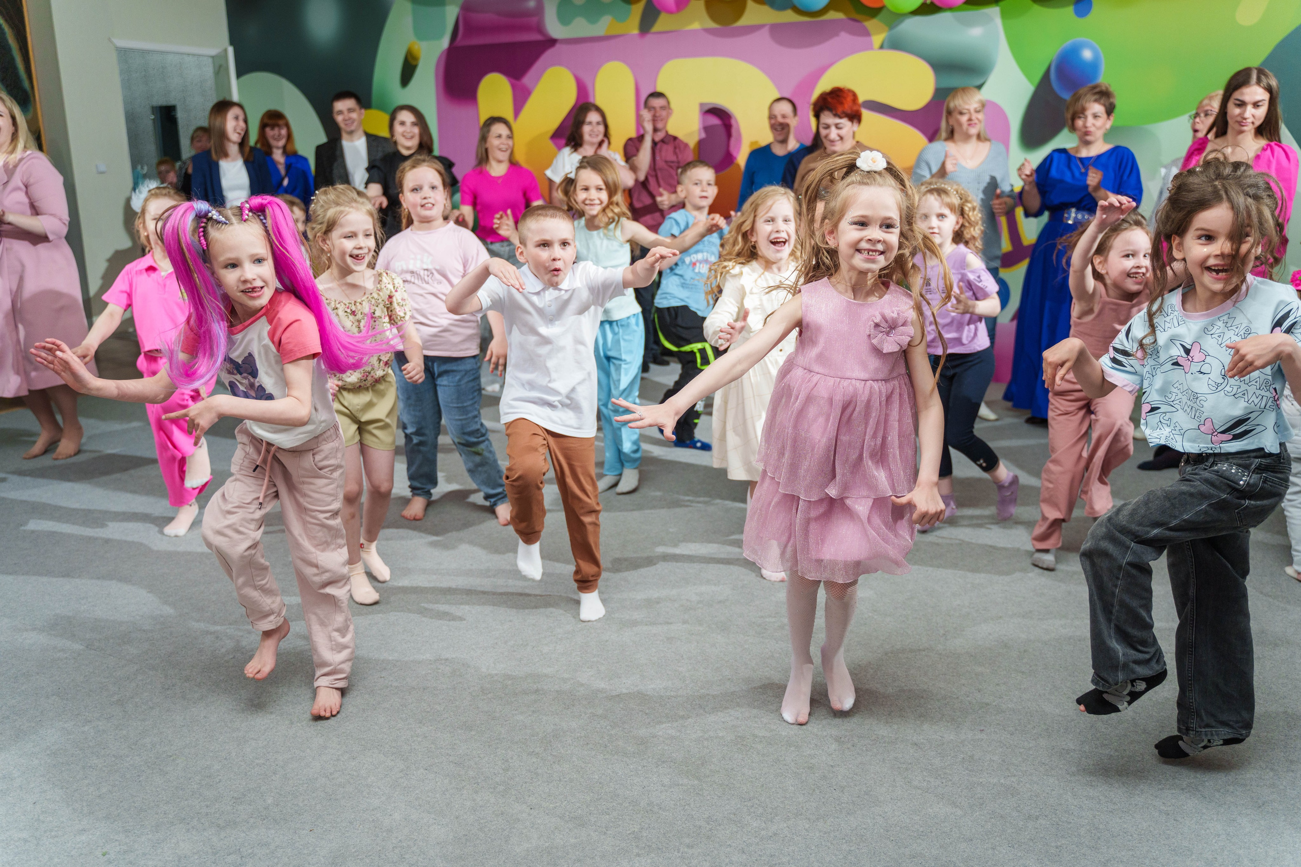 Фотограф на детские праздники. Свадебный и семейный фотограф в Новосибирске Данил Коротких