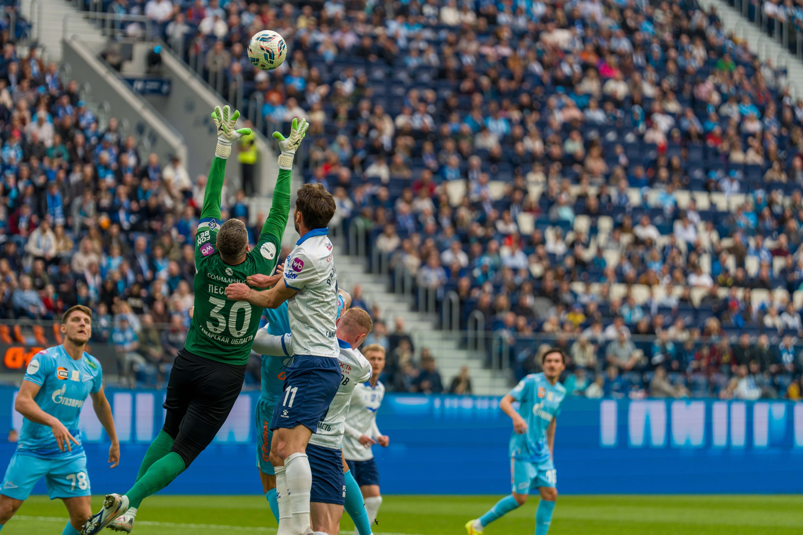 Зенит — Крылья Советов: фотогалерея матча 23-го тура МИР РПЛ на Газпром Арене | Антон Гауф. Спортивный фотограф в Санкт-Петербурге | Антон Гауф