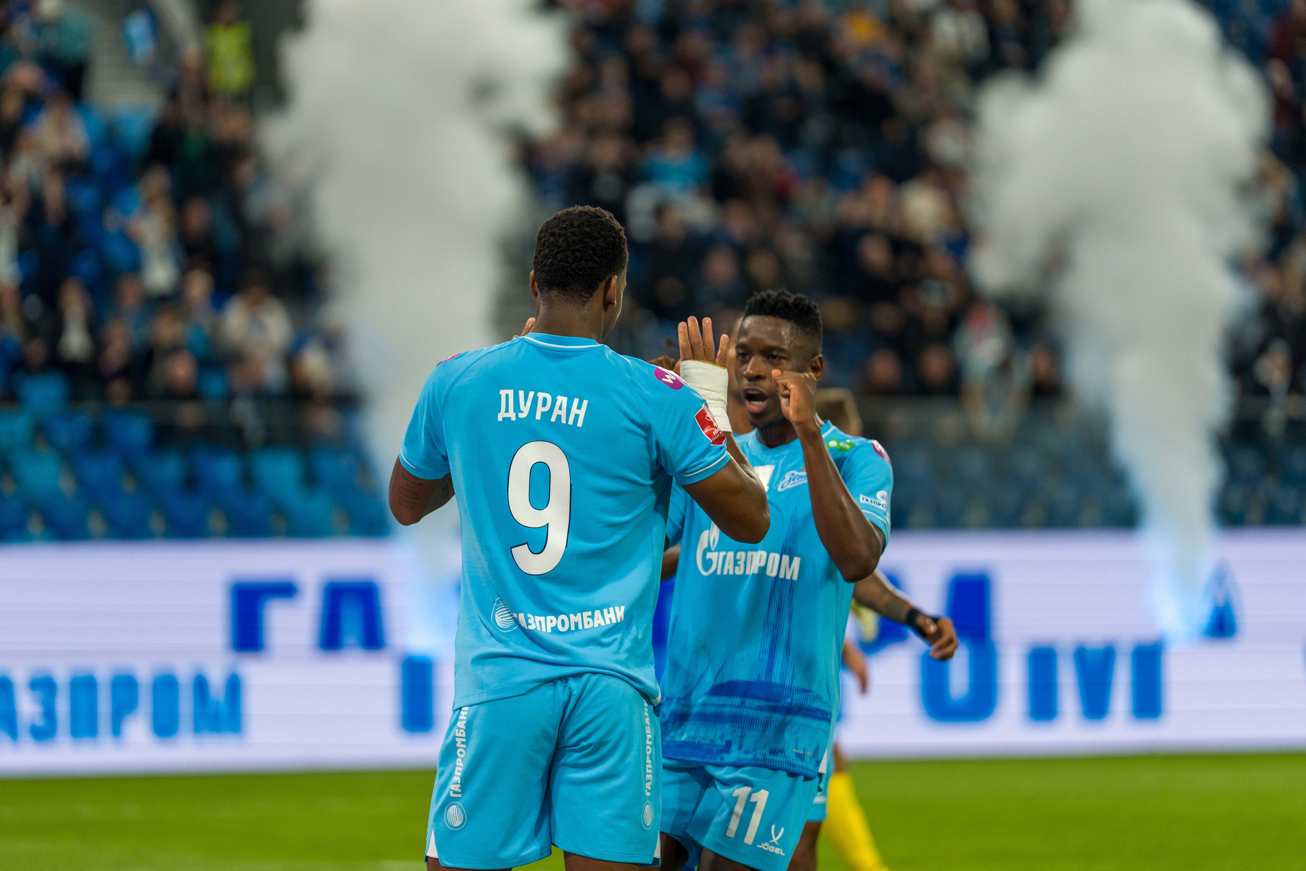 Зенит — Динамо Махачкала: репортажная съёмка ½ финала Кубка России | Фотограф Антон Гауф. Спортивный фотограф в Санкт-Петербурге | Антон Гауф