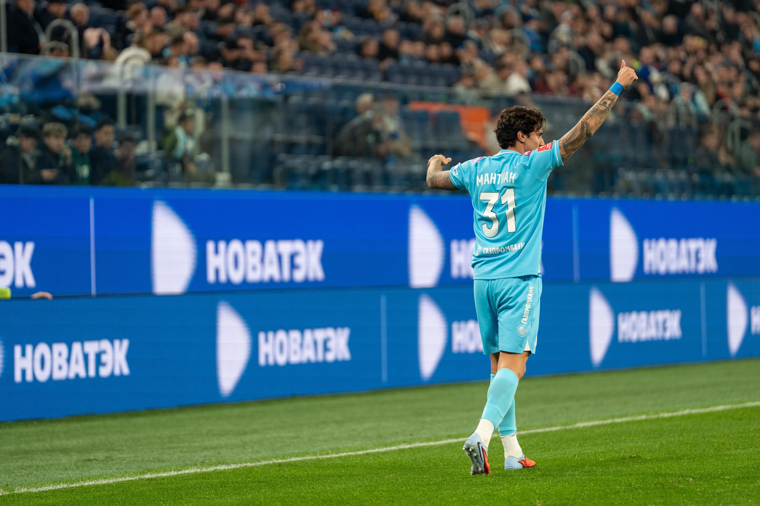 Зенит забивает гол дома, фотограф матч Санкт-Петербург