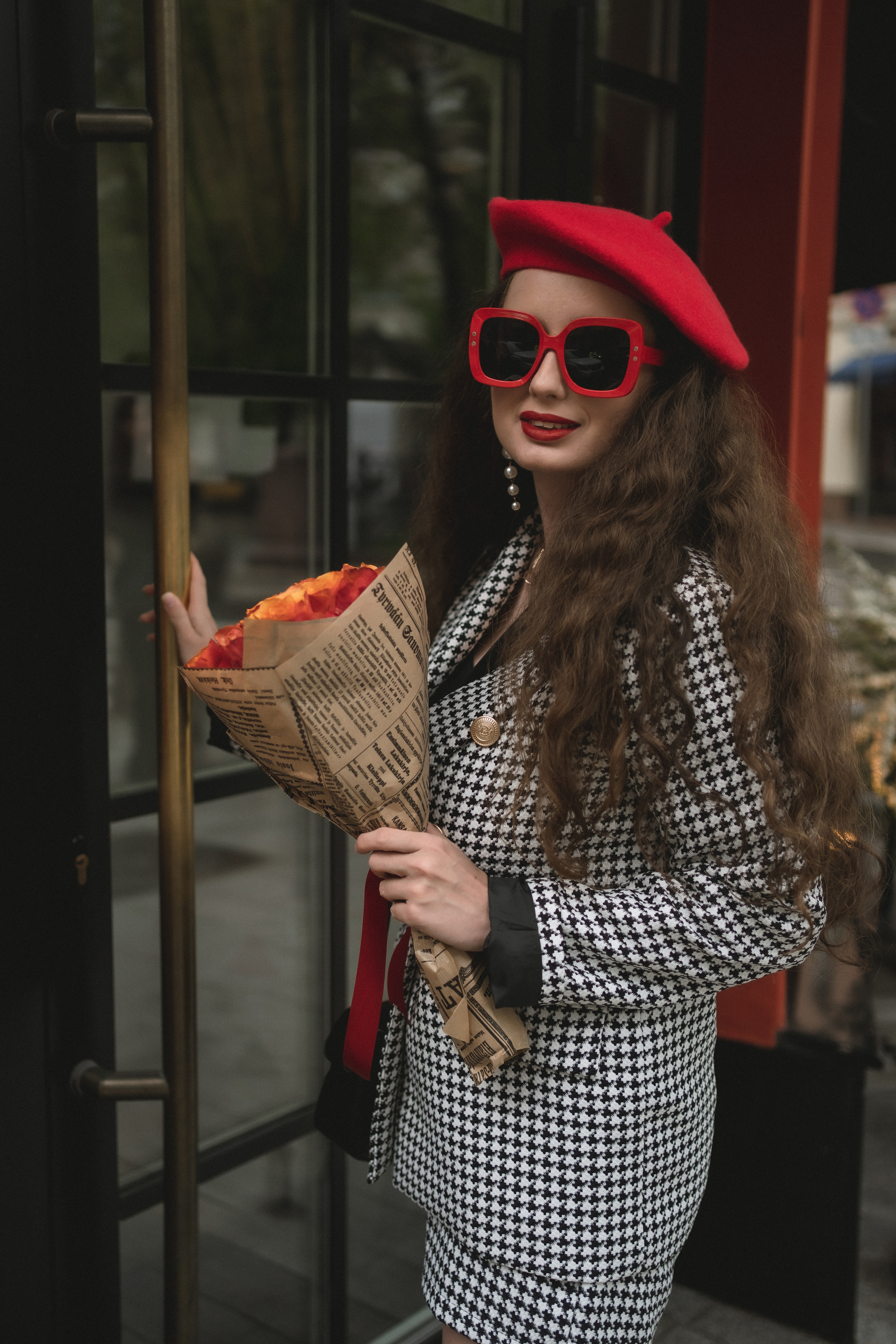 Саша (стилизованная съемка Эмили в Париже). Женский, мужской портрет, семейные съемки в Москве. Контент съемка