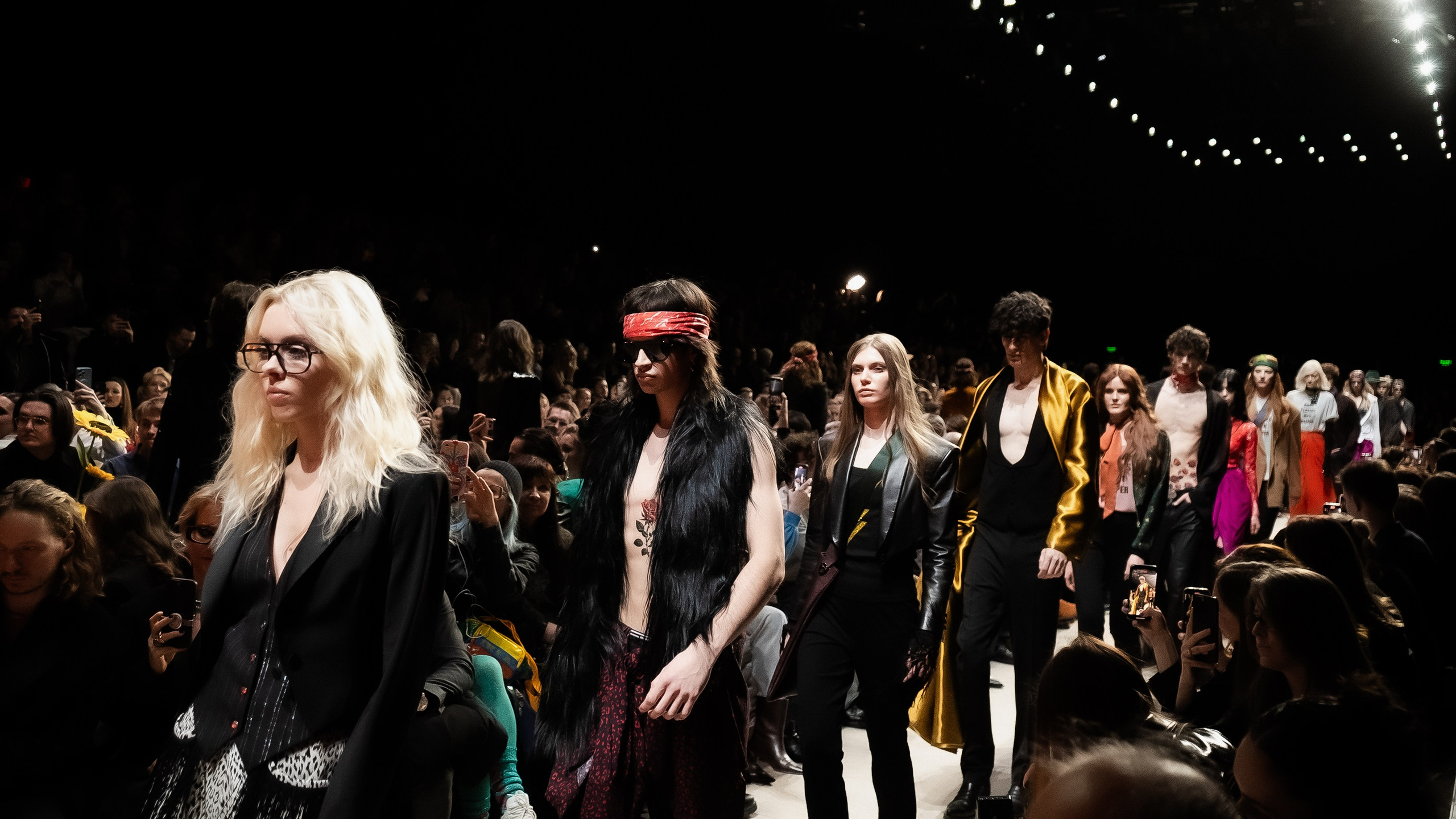 LOGINOV Московская неделя моды