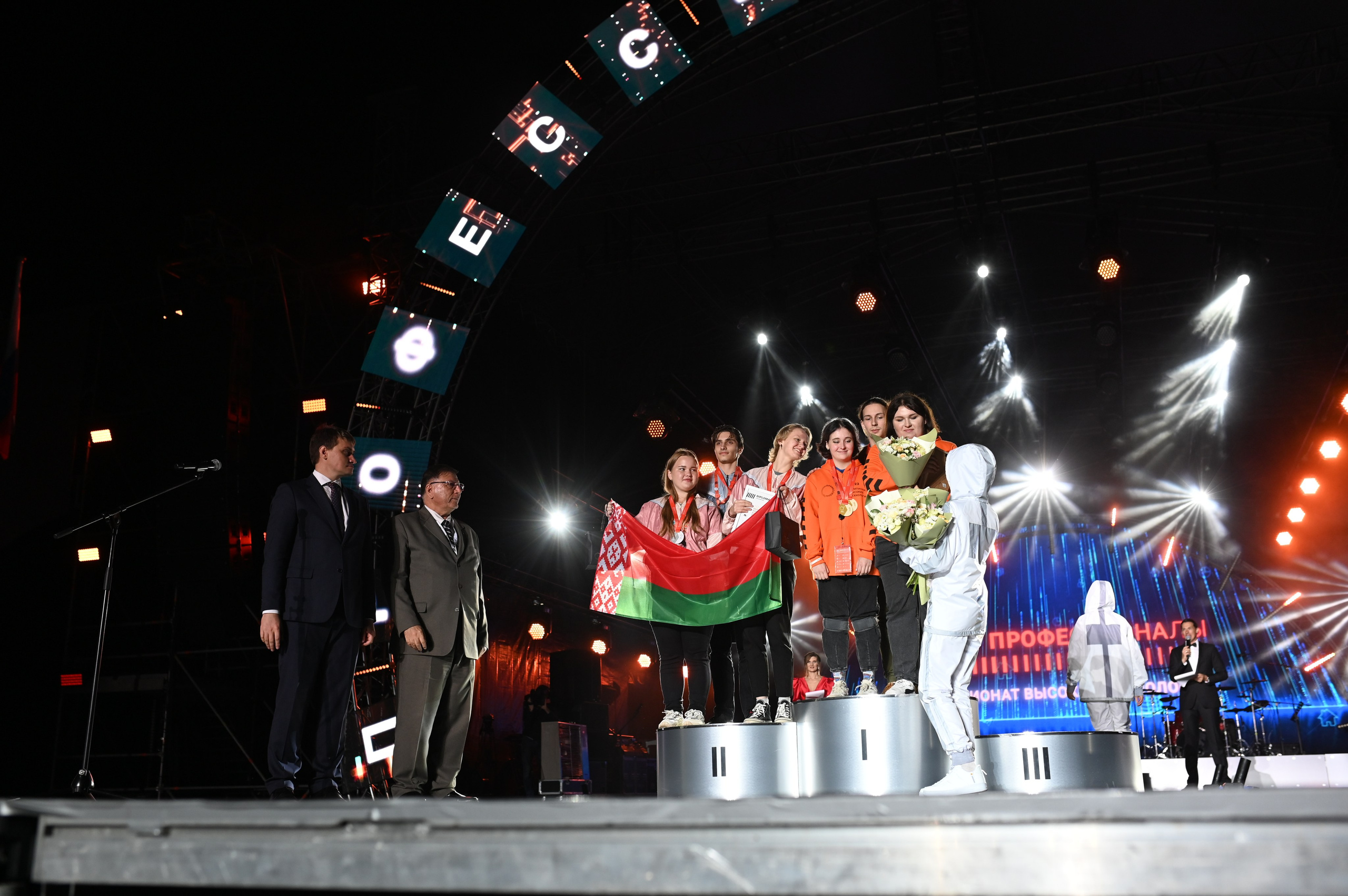 Репортажная съемка Нижний Новгород, фотограф Дмитрий Гуричев. Бизнес-фотограф Дмитрий Гуричев. Корпоративная фотосъемка в Нижнем Новгороде для предпринимателей и организаций