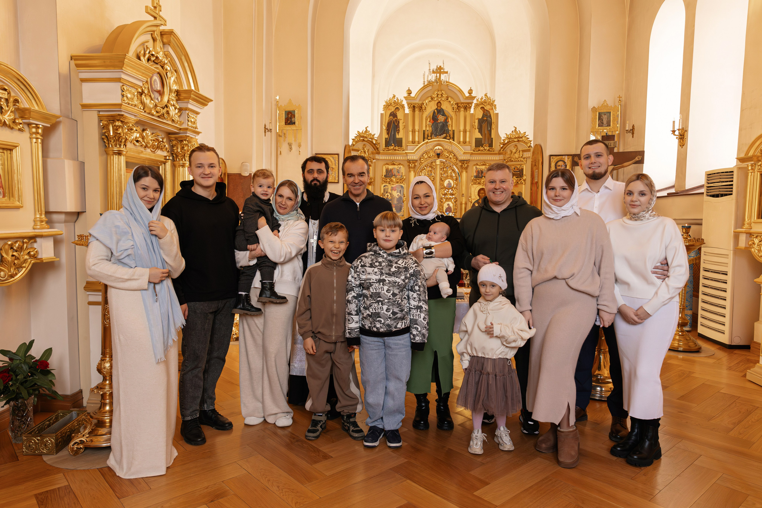 Крещение в Свято-Екатерининском кафедральном соборе. Свадебный фотограф и видеограф Краснодар, Ростов, Сочи, Новороссийск