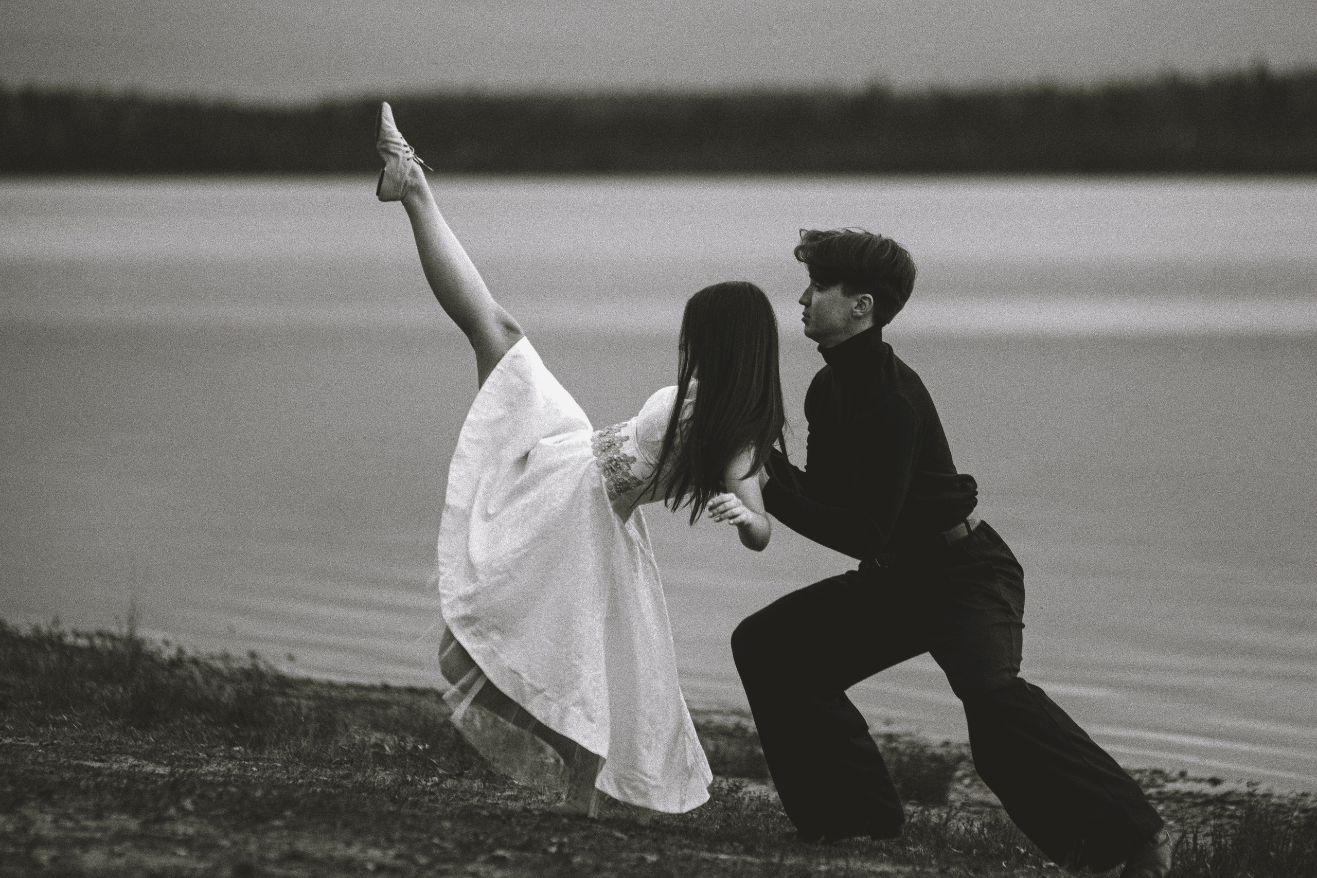 Танец на озере. Олеся Ефанова фотограф Иваново, Тейково и Плёс