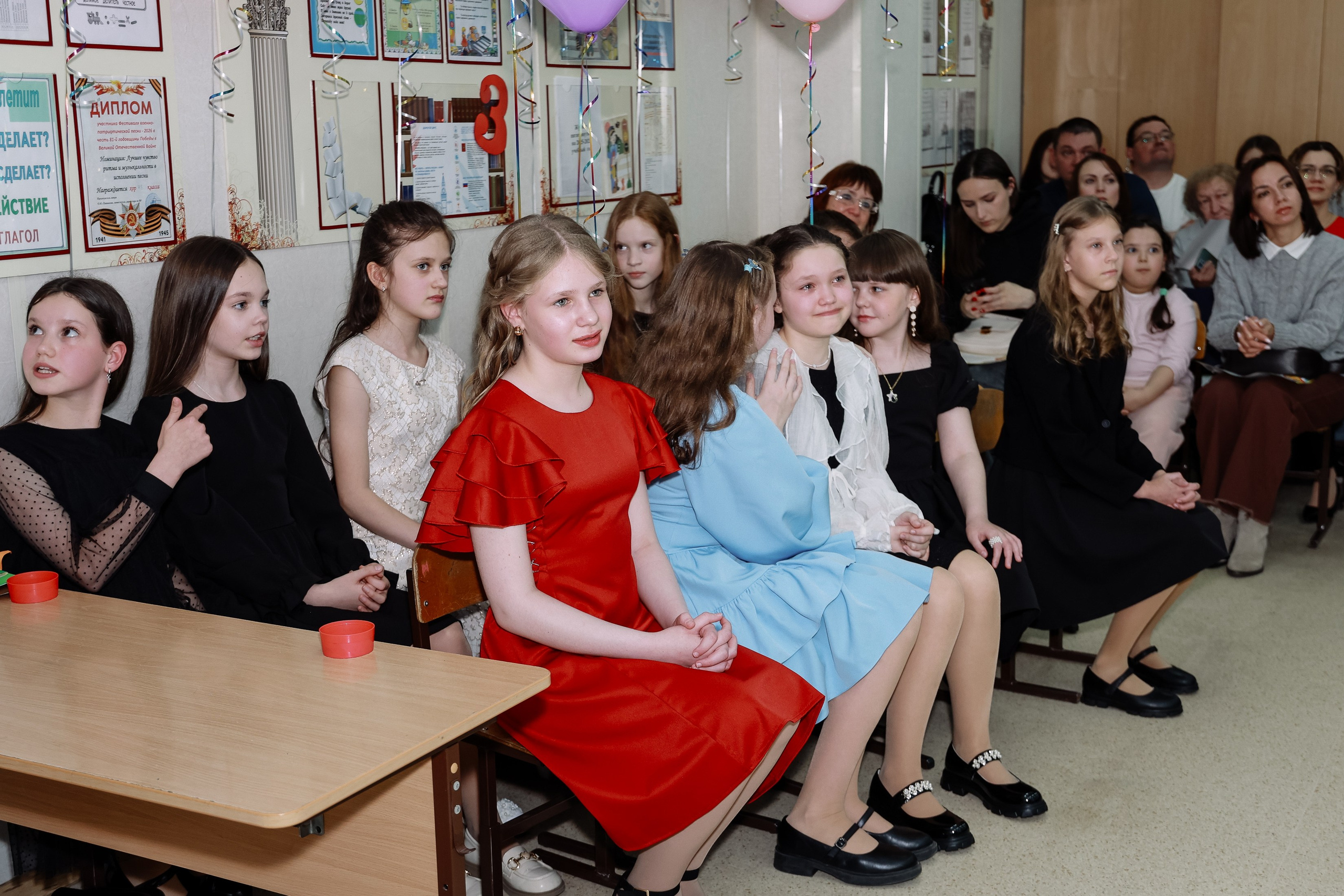 Прощай начальная школа 4б Лицей 28. Фотограф Юлия Мальцева