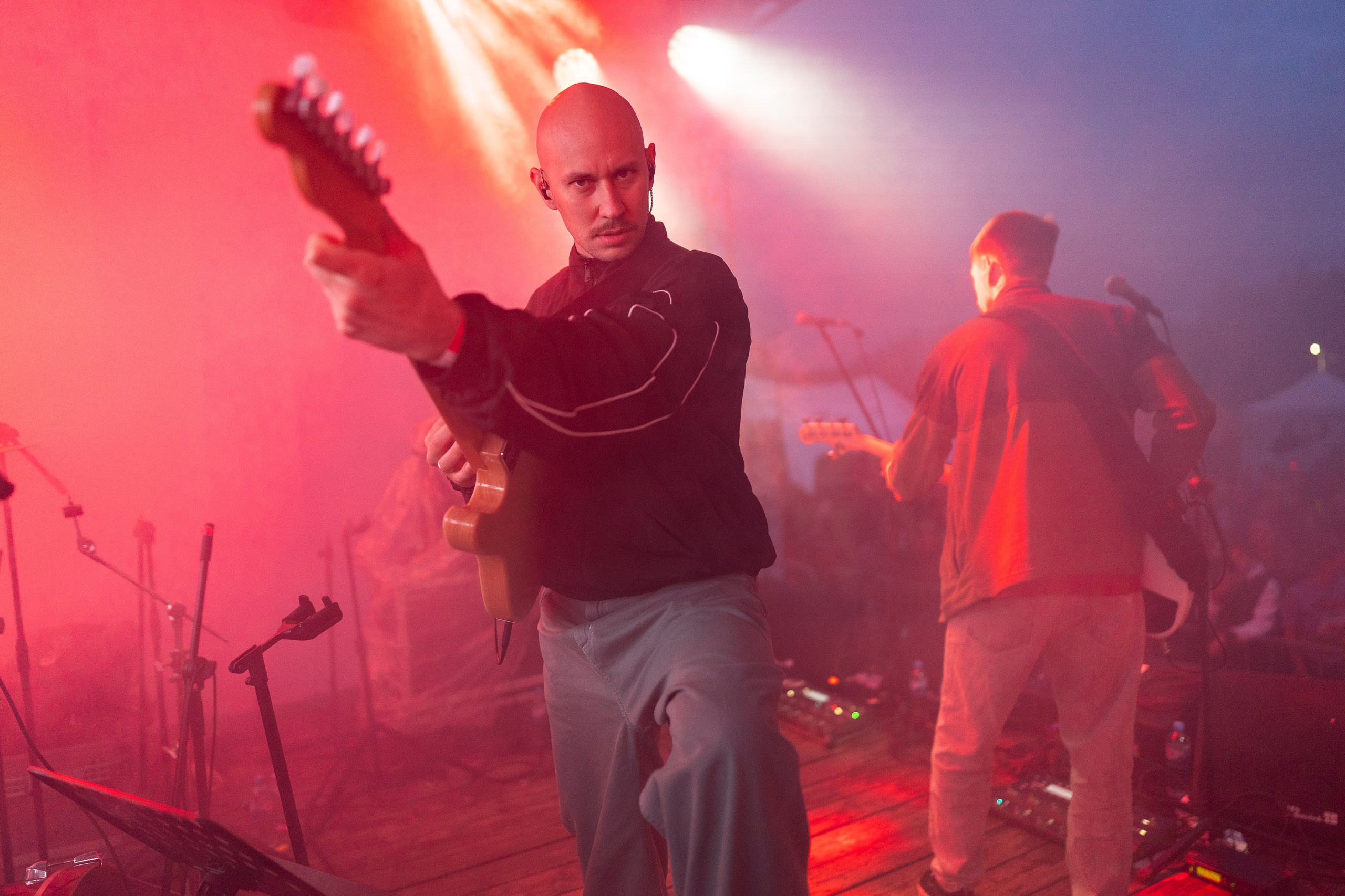 Фотоотчет с главного панк-рок фестиваля страны Anti-Party 2025. Фотограф Николай Прокофьев модельные тесты в Москве