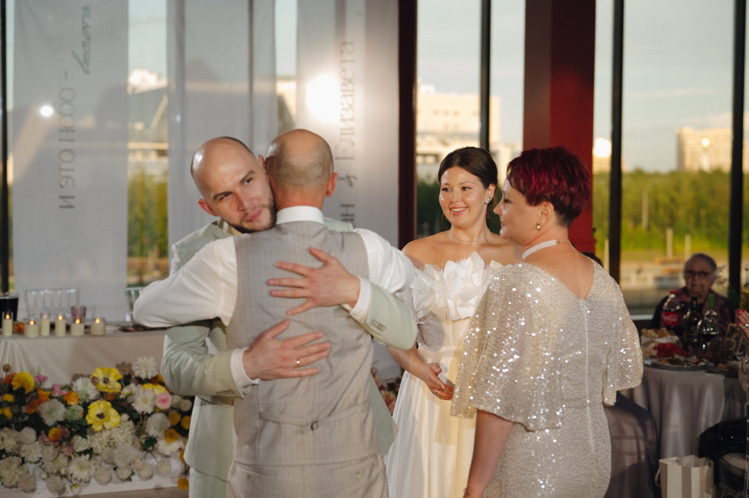 Елизавета и Роман. Репортажный и свадебный фотограф в Сургуте