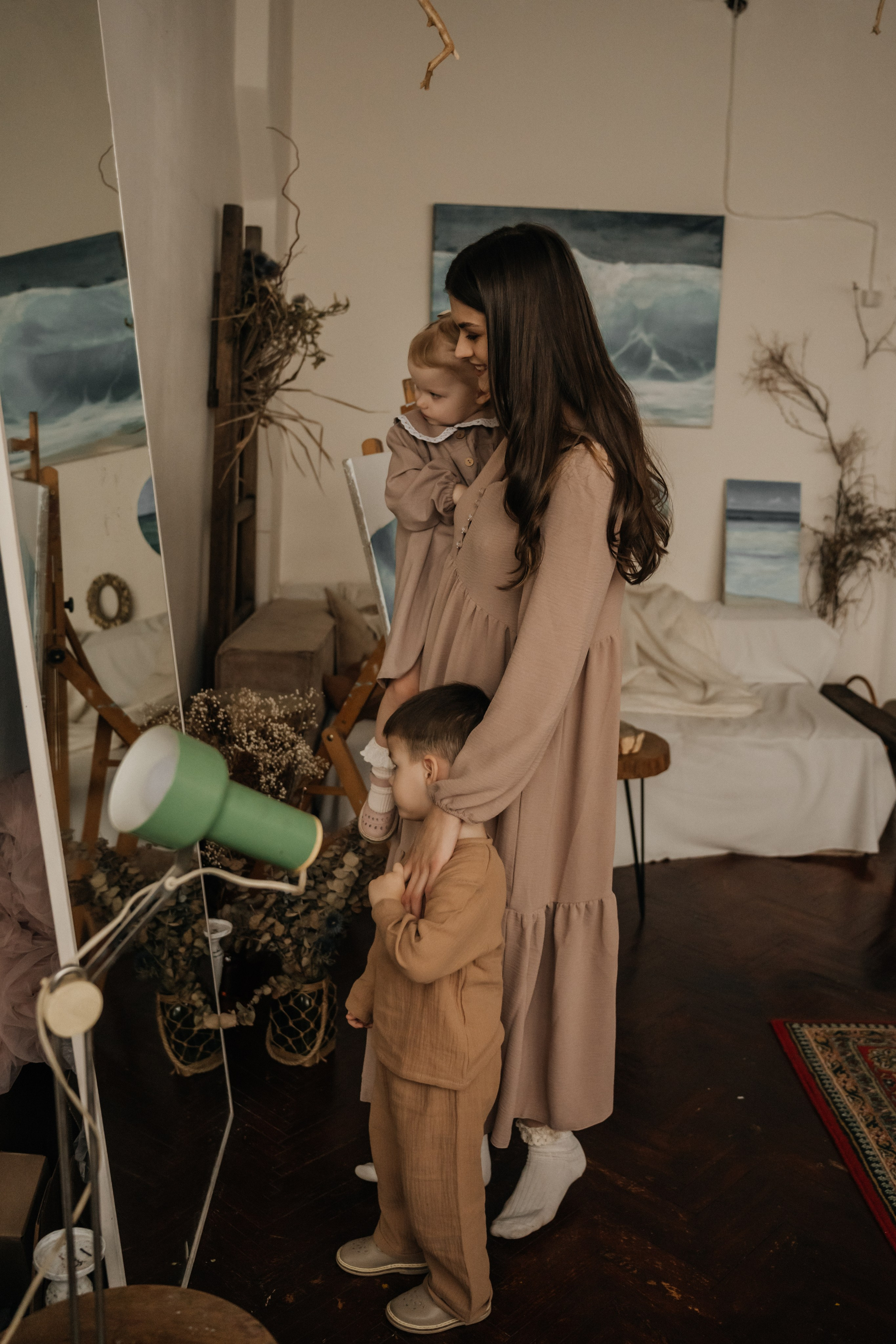 В мастерской. Ваш фотограф Вика Артемова