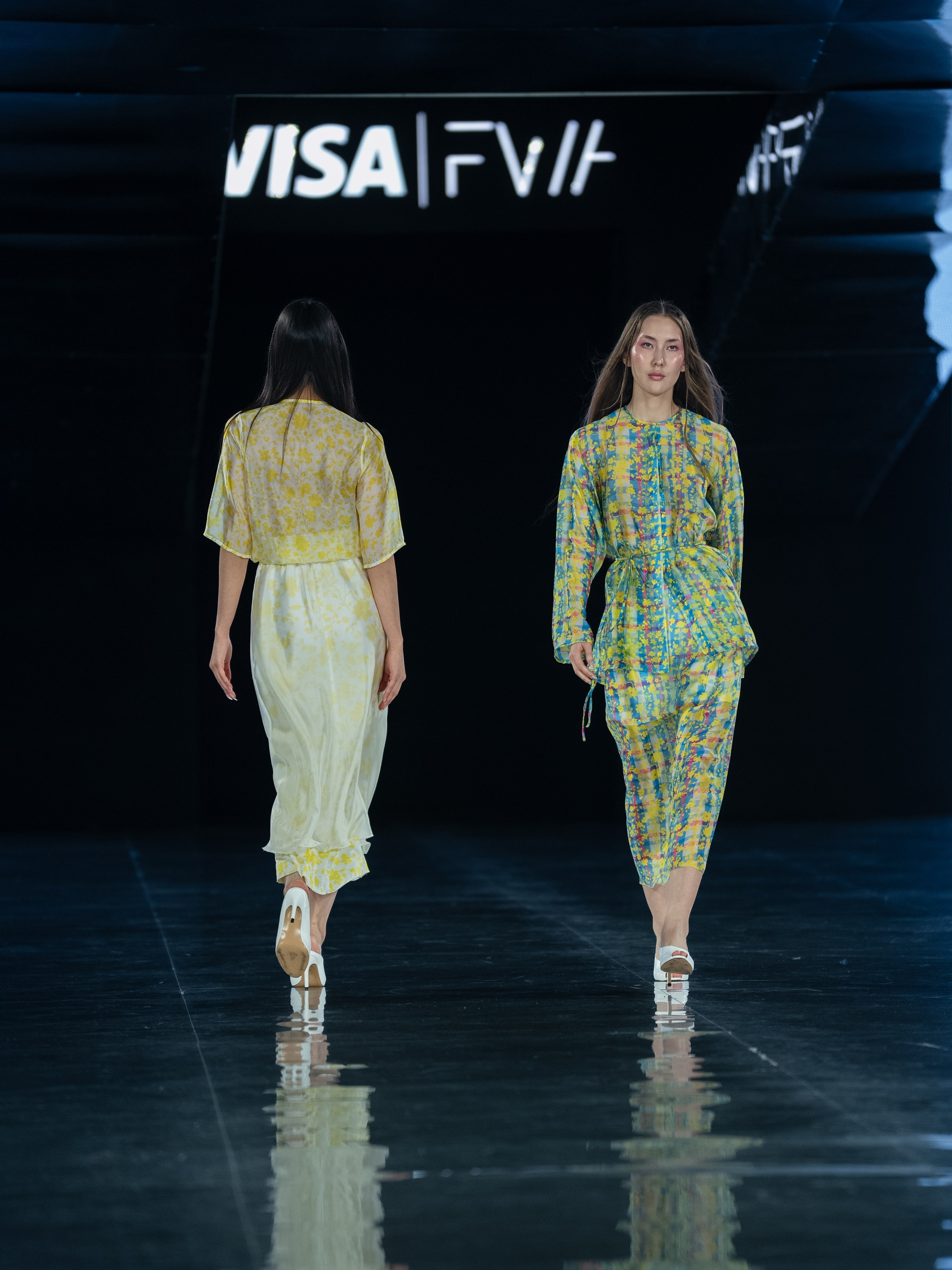Visa Fashion Week Studio 4353. Сайт Алматинского НЮ АРТ, будуар и фэшн фотографа Дениса Карпенко