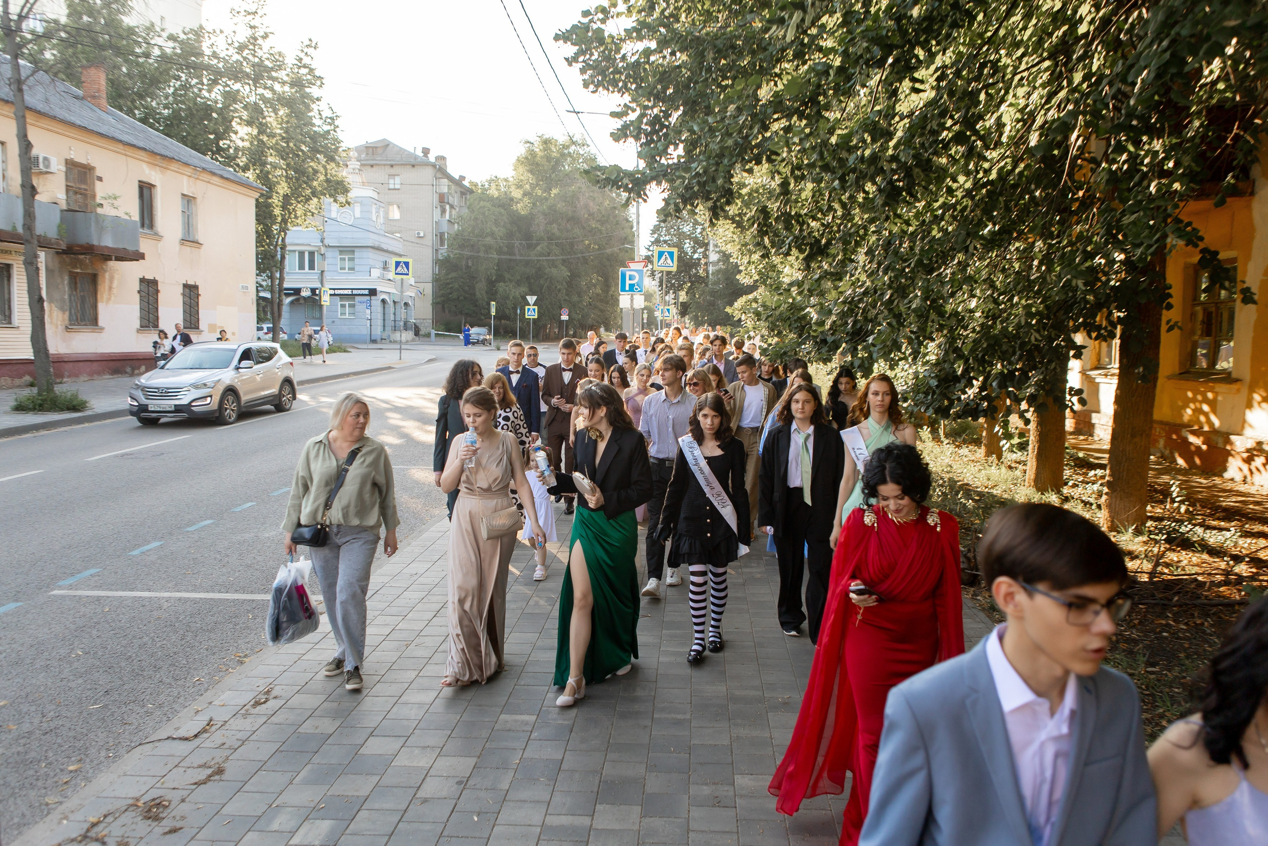 Выпускной Гимназия 12 2024 г. Свадебный и портретный Фотограф в Липецке Дмитрий Котюков
