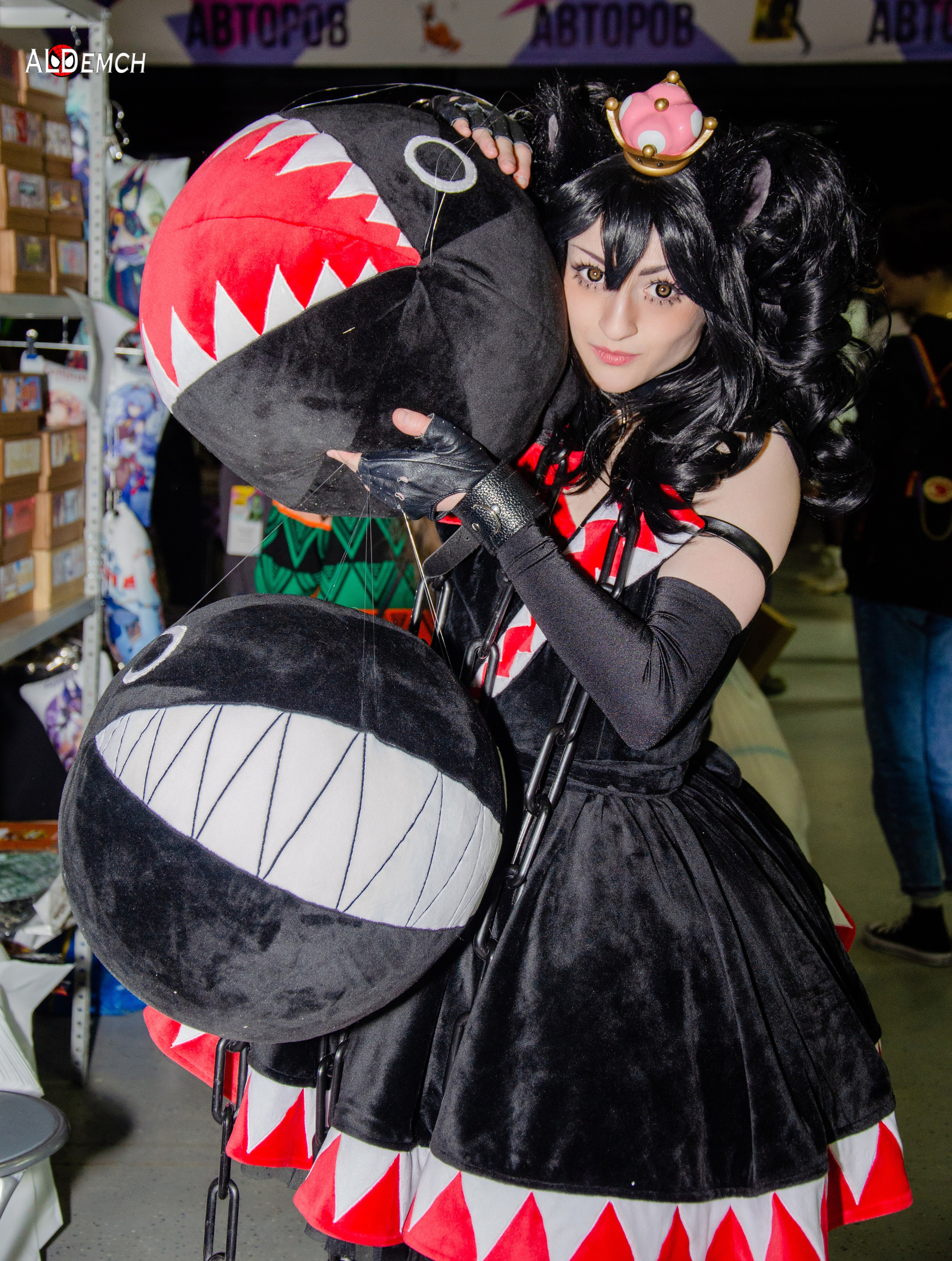 Аниме картинки персонажей и косплей фото в России Москве