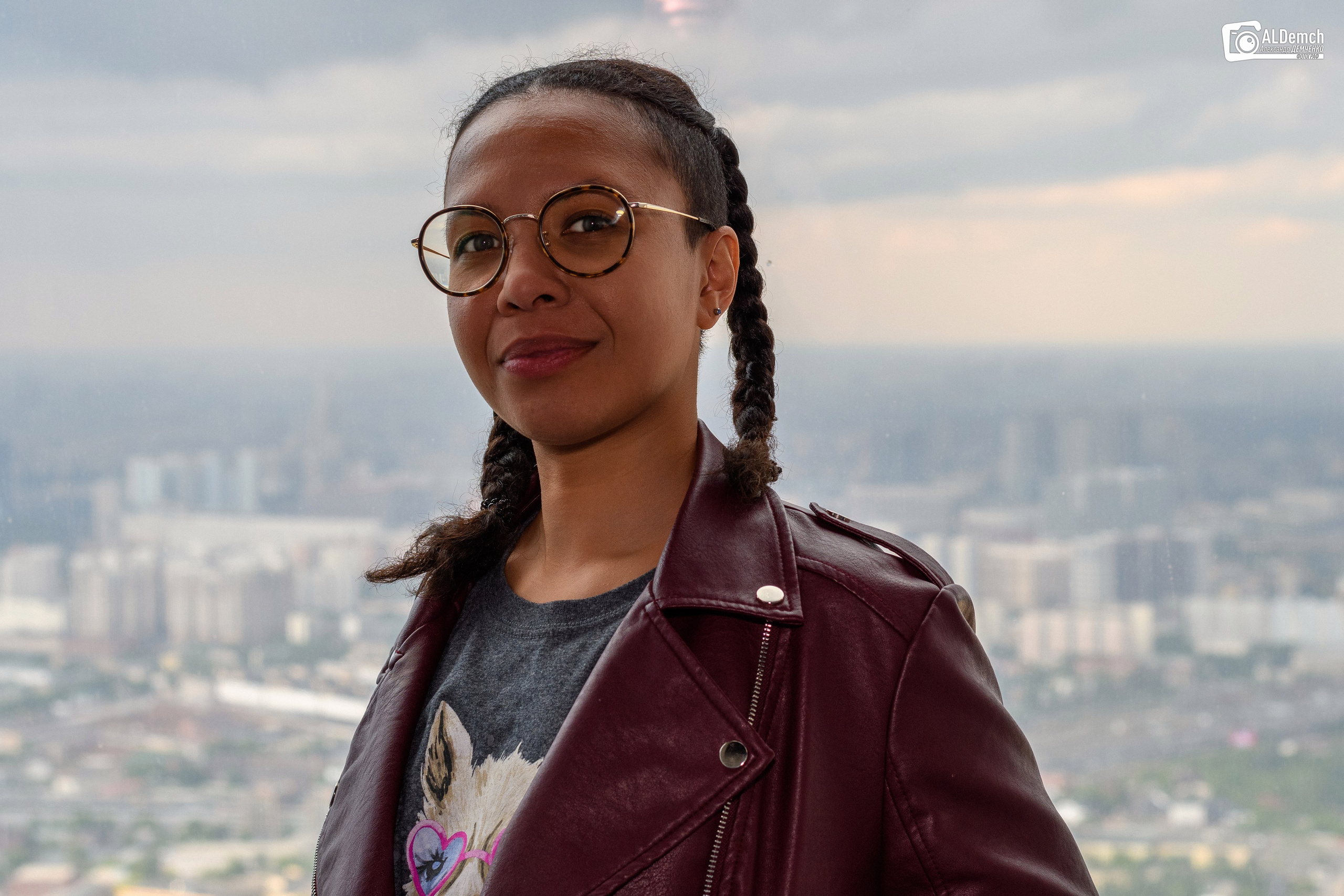 Фотосессия для девушки в PANORAMA360 в Москва-Сити