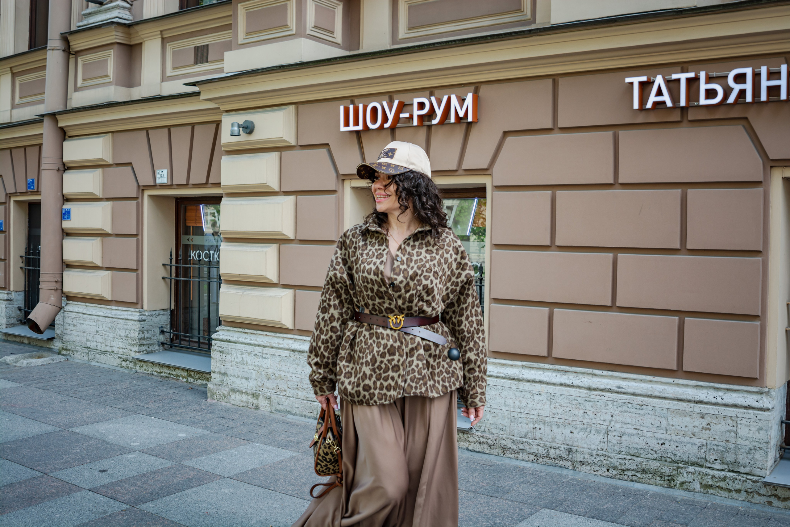 Шопинг со стилистом. Портретный фотограф в Санкт-Петербурге Дмитриева Наталия