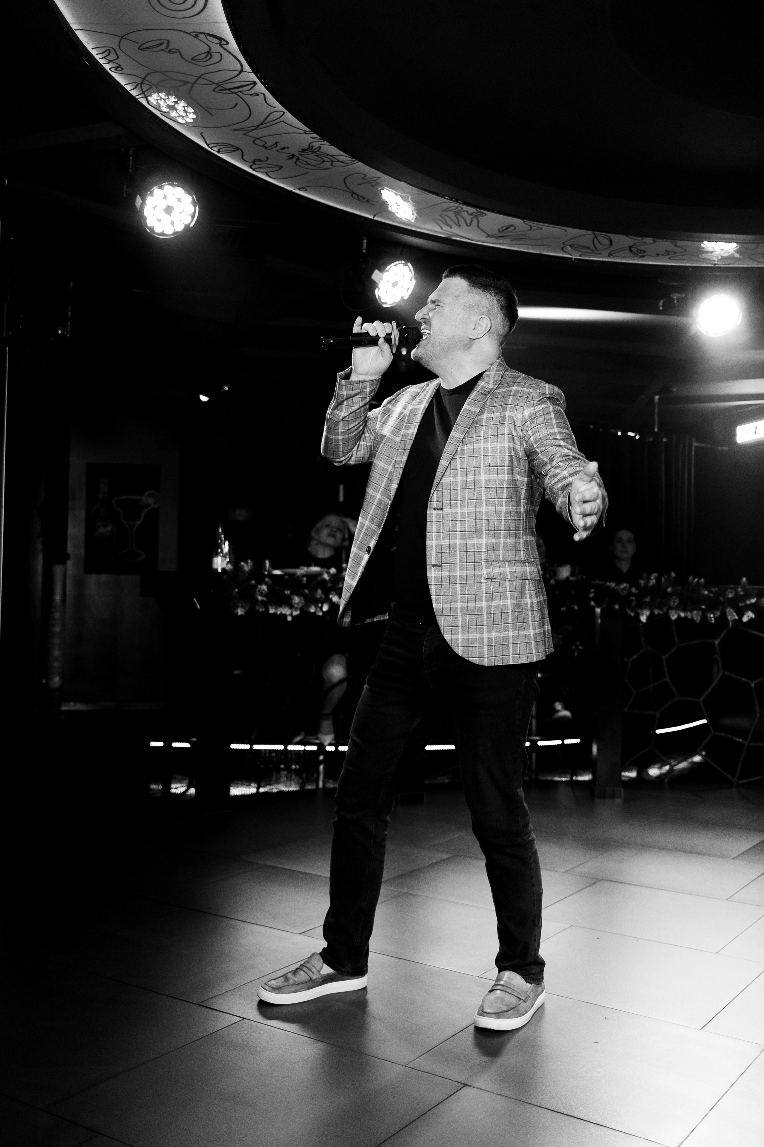 Voice&Play | караоке-бар ГОСТИ. Свадебный и репортажной фотограф Денис Ожигин в Краснодаре и Краснодарском крае