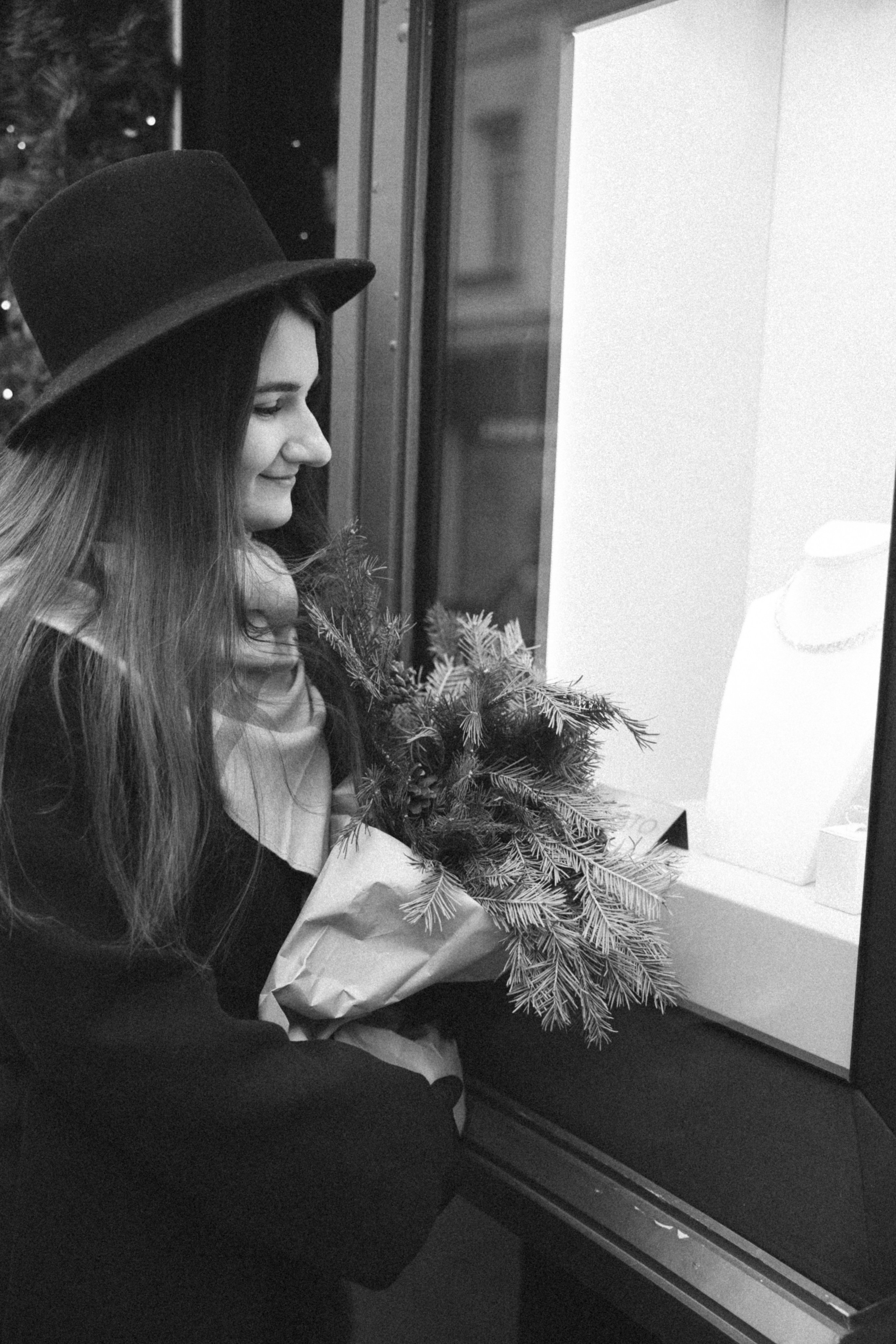 ДАША. Я фотограф из Москвы к Вашим услугам