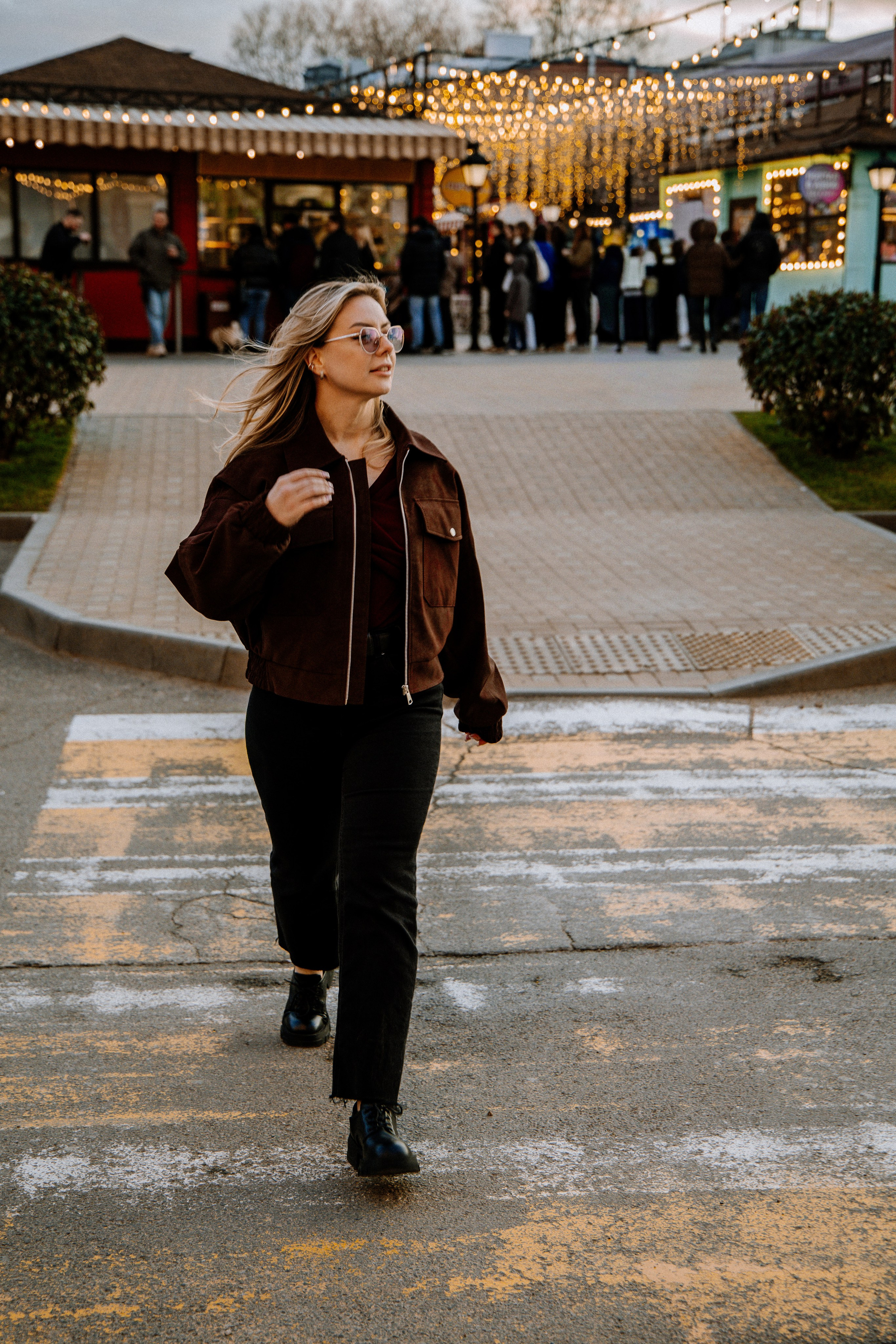 Городская прогулка с Александрой. Семейный фотограф | Керчь | Ивановская Виктория