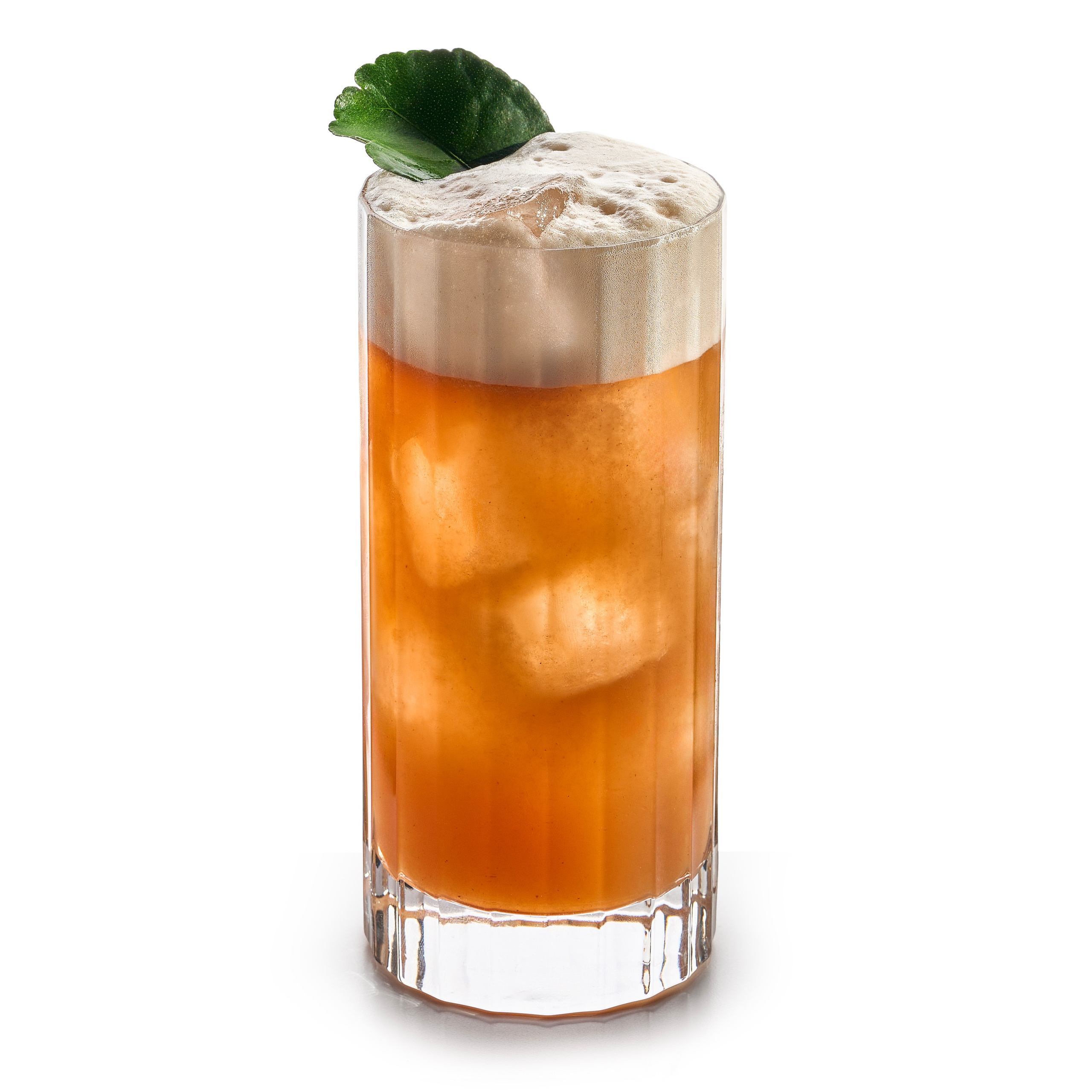 На белом фоне. Cheese Food Photo — Предметная и фуд фотосъёмка в Белгороде