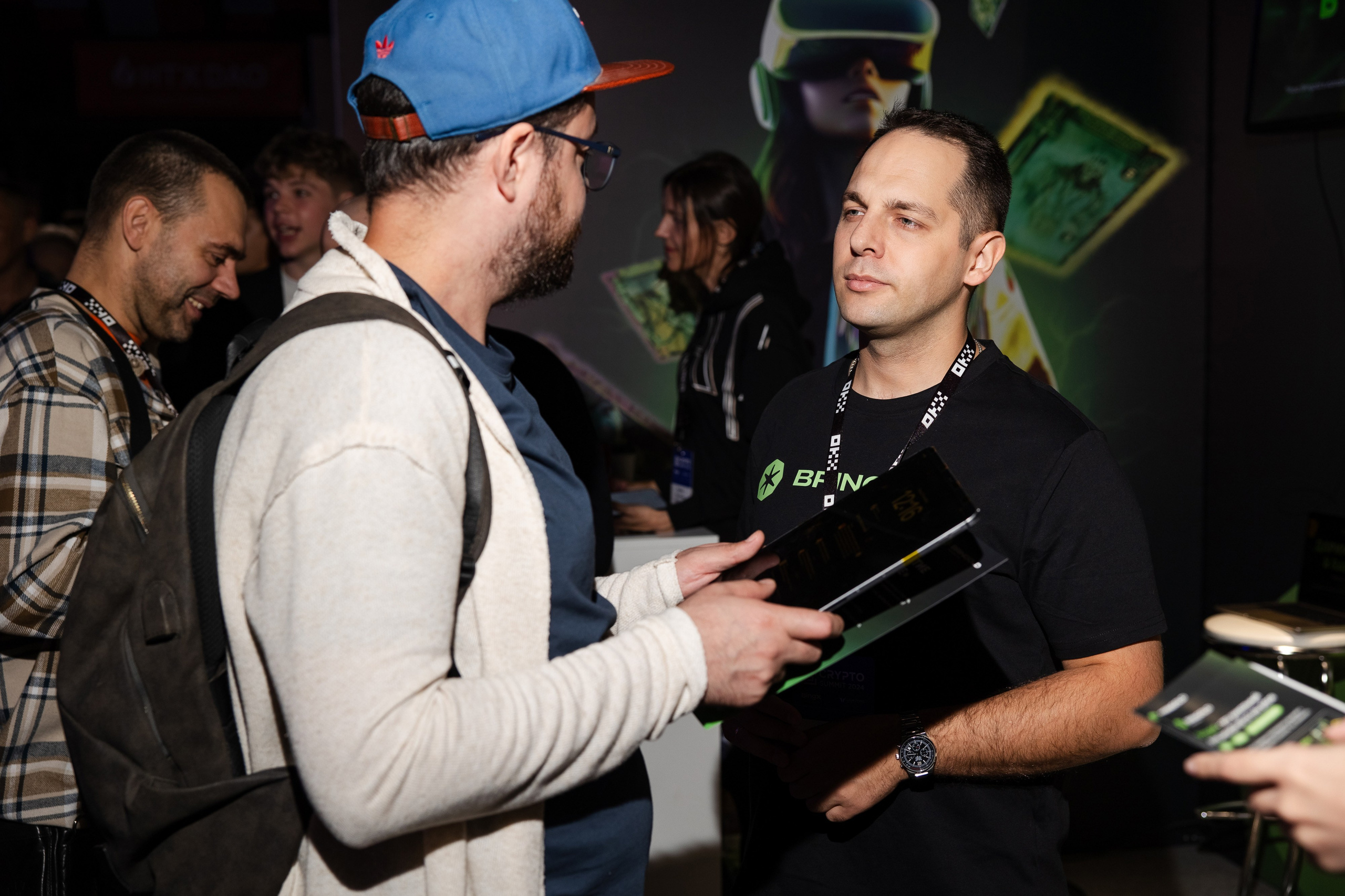 Crypto Summit (1). Свадебный репортажный фотограф в Москве