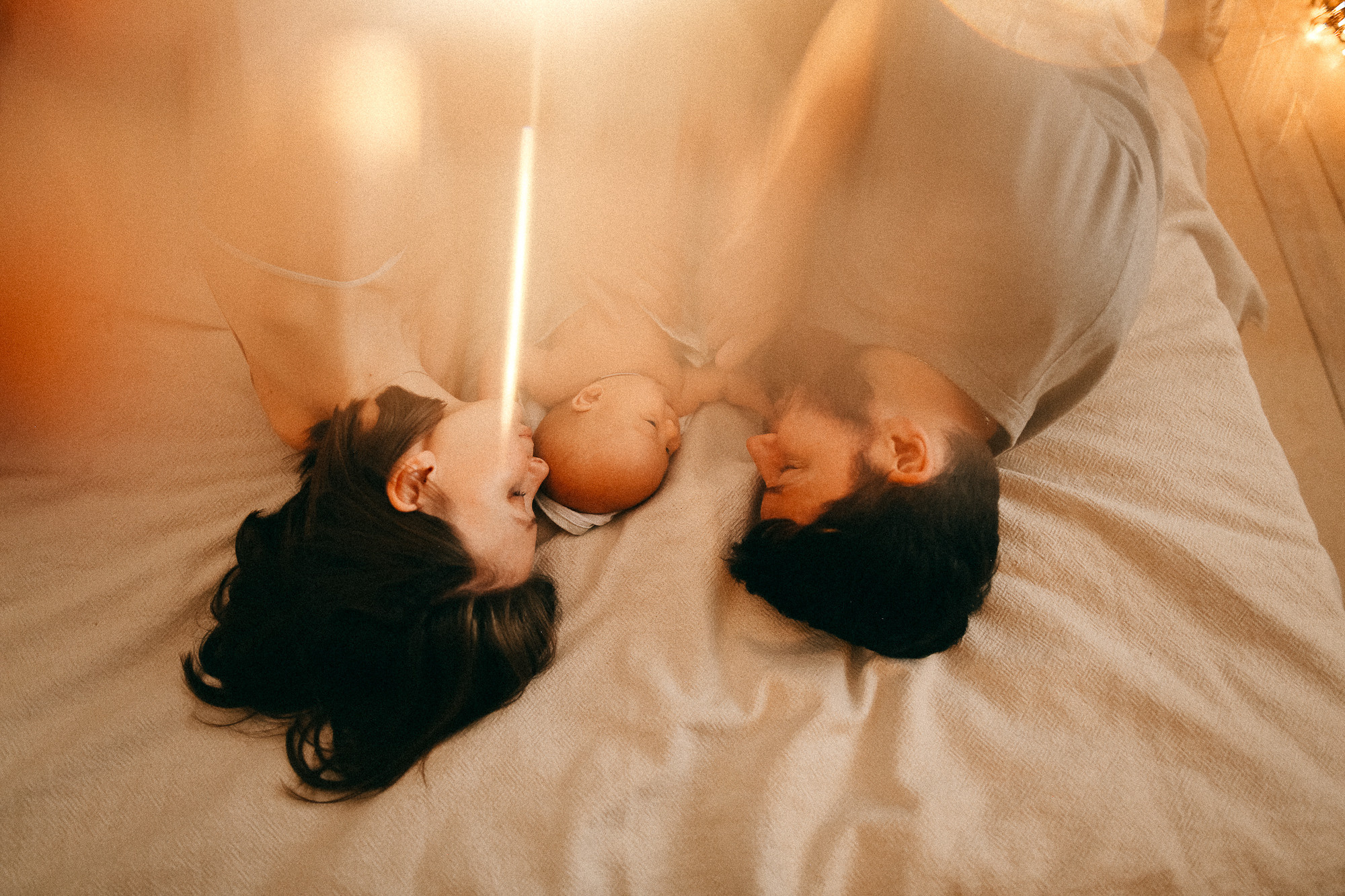 На ладонях. Соня Черных (sophieblack)