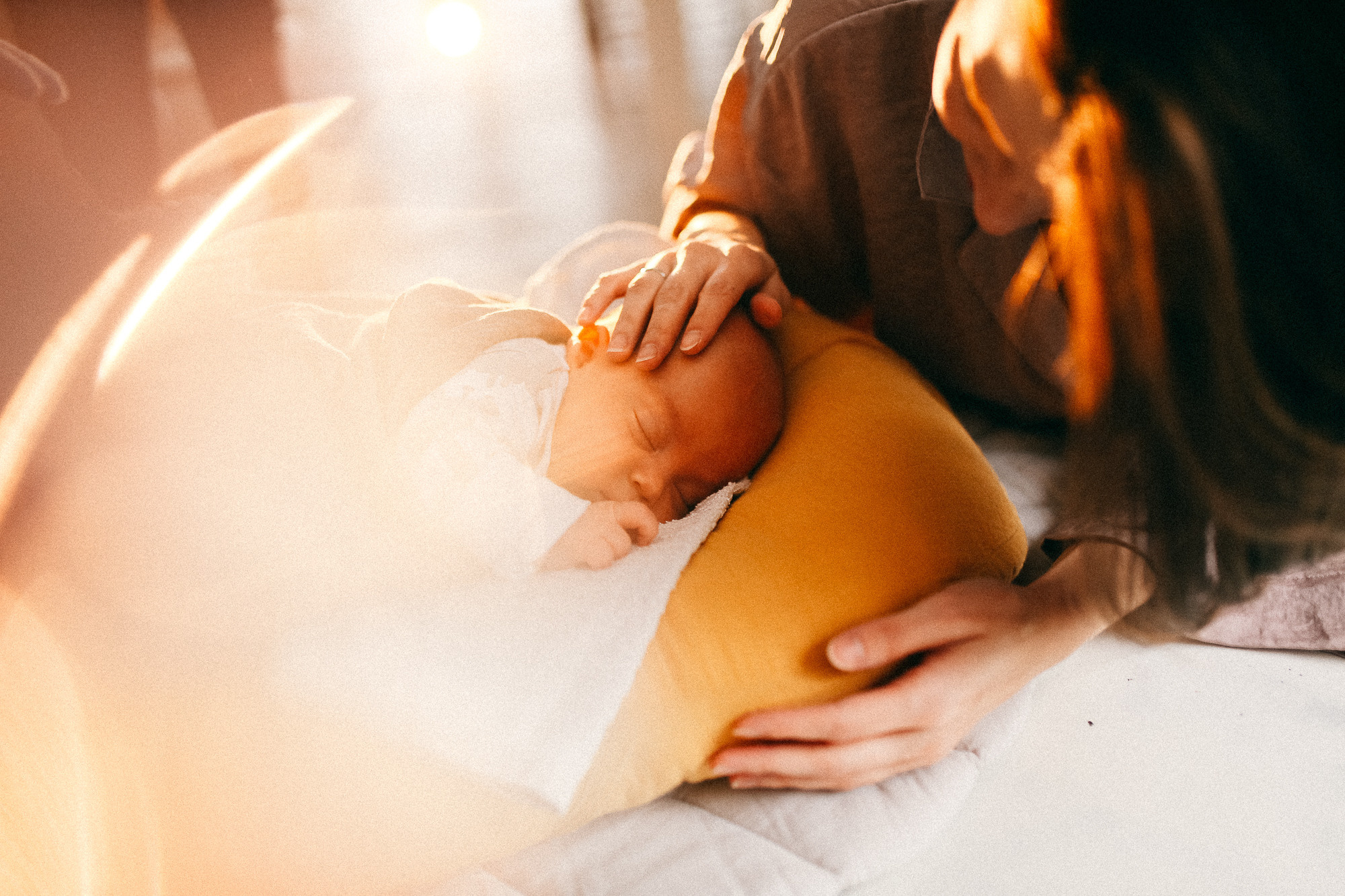 На ладонях. Соня Черных (sophieblack)