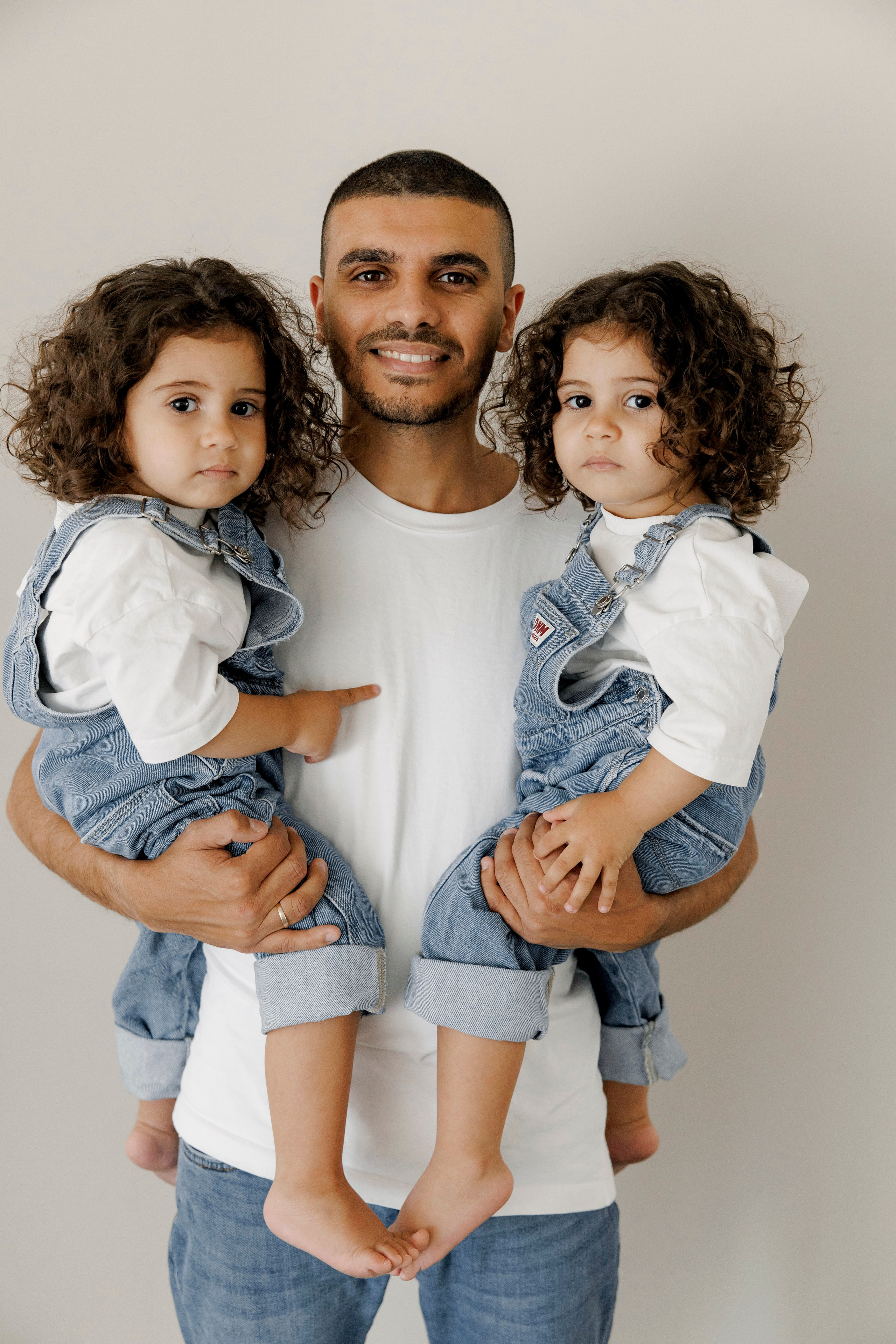 Family photoshoot inside the studio in Hadera. Wedding and family photographer