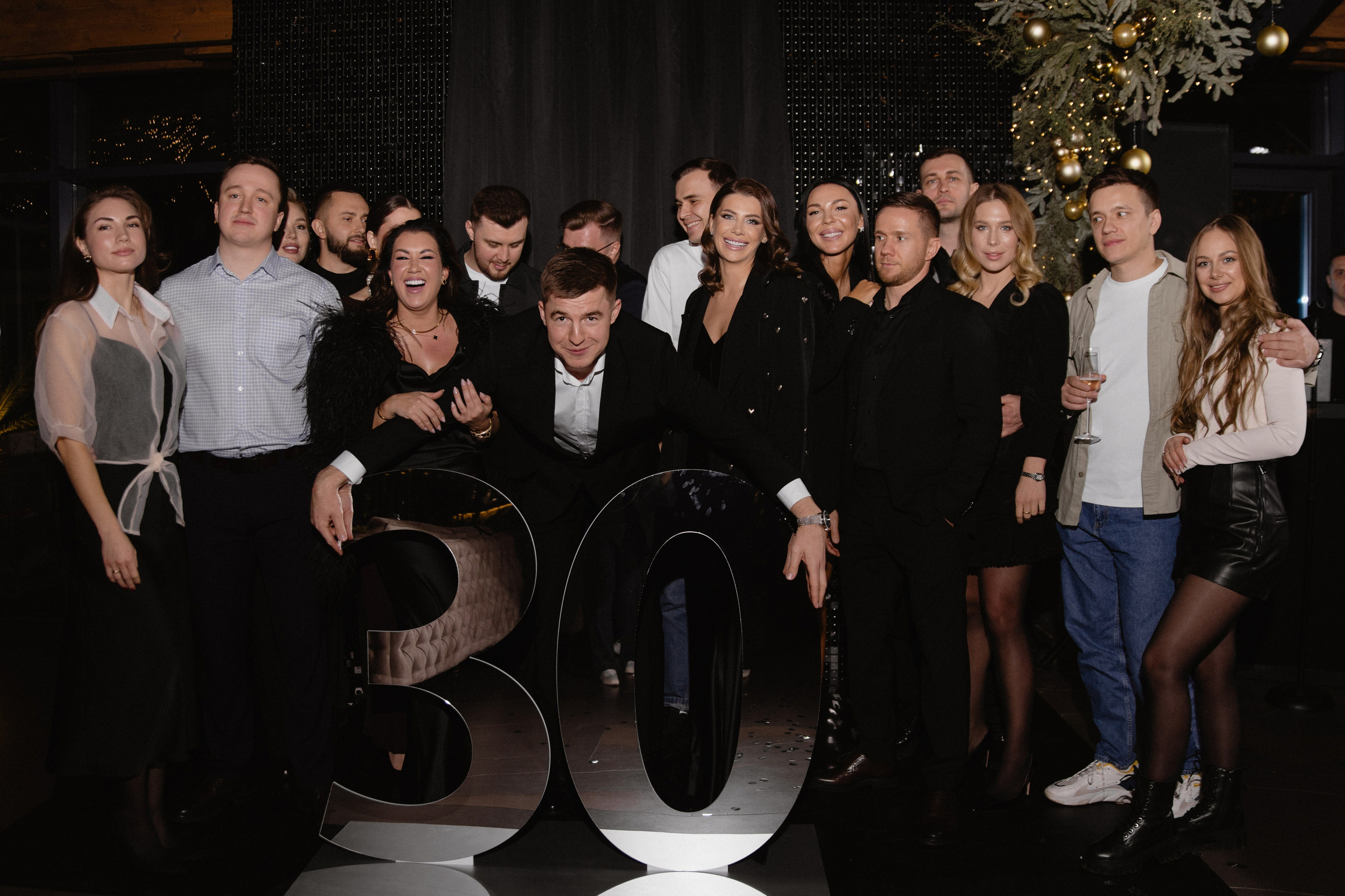 Репортаж с юбилея с тематикой казино. Свадебный, репортажный и портретный фотограф Сочи, Краснодар. Александра Зайцева