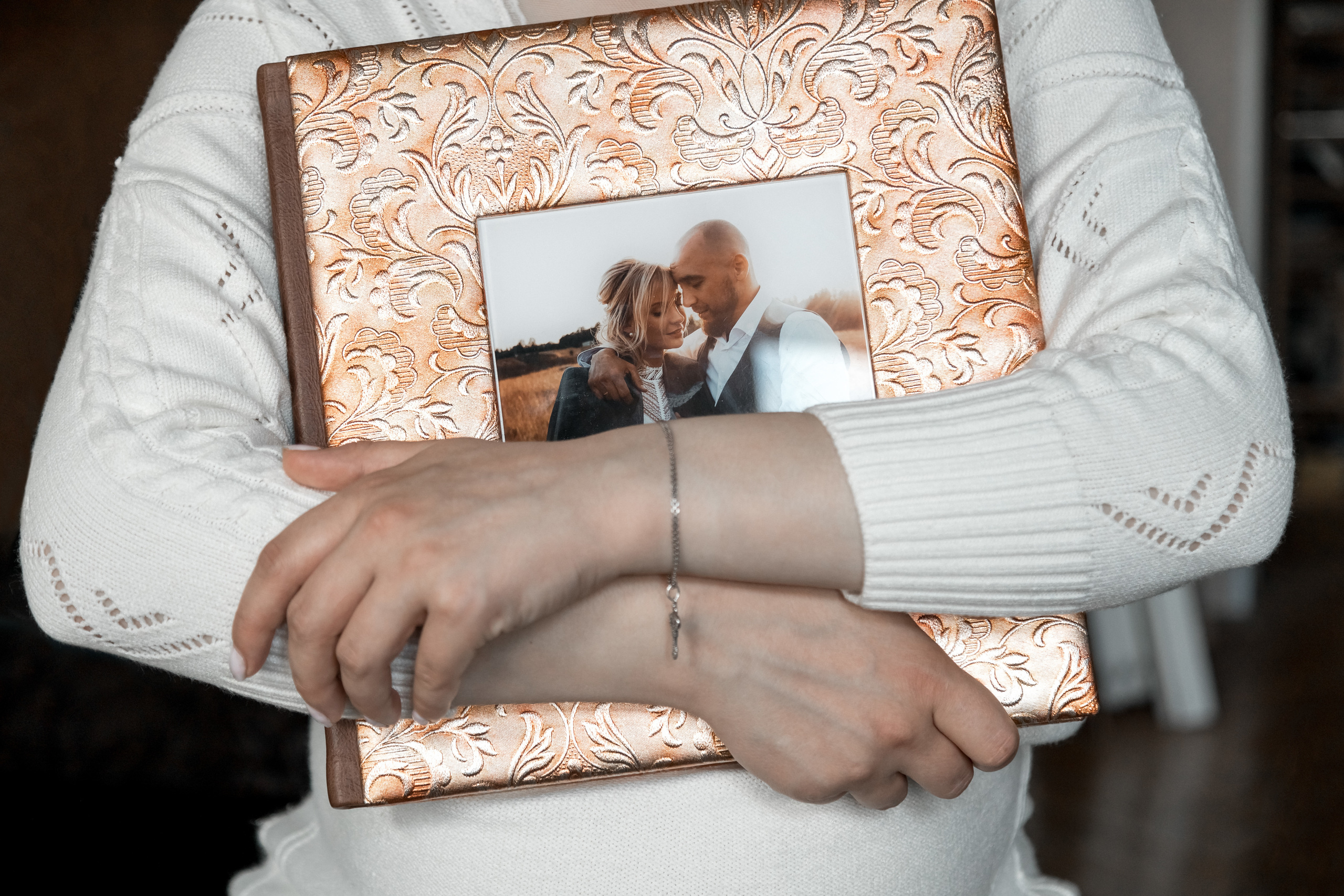 Peterfilm.ru - Свадебные фотокниги Петр Михайлуцы. Свадебные альбомы,