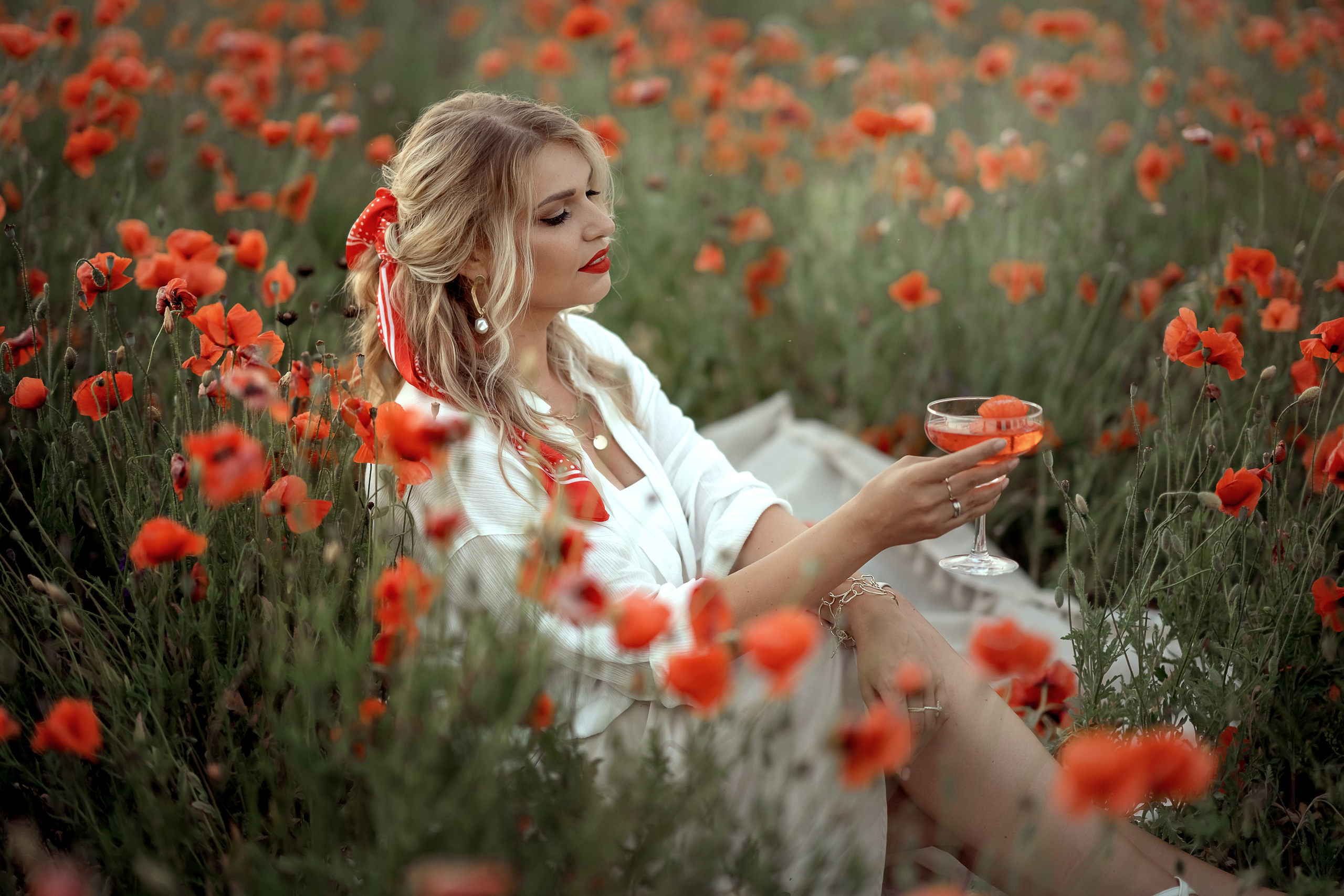 Poppy field. Tatyana Dubova. Portrait and Family Photographer, Saint Petersburg