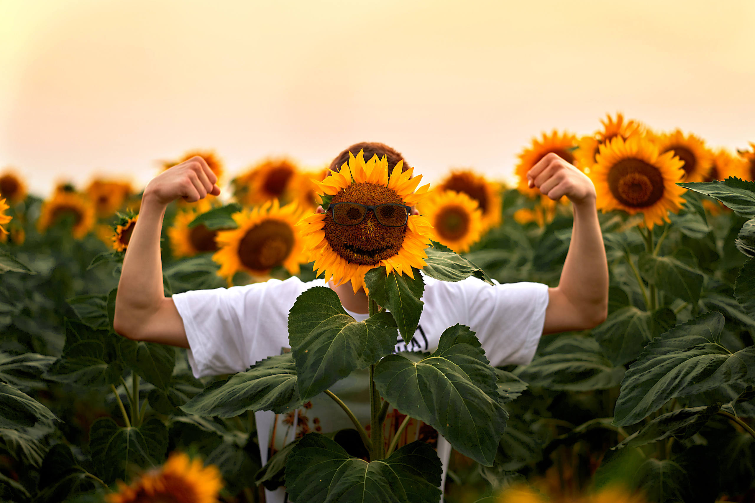 Портретный и свадебный фотограф в Крыму Аввакумов Максим