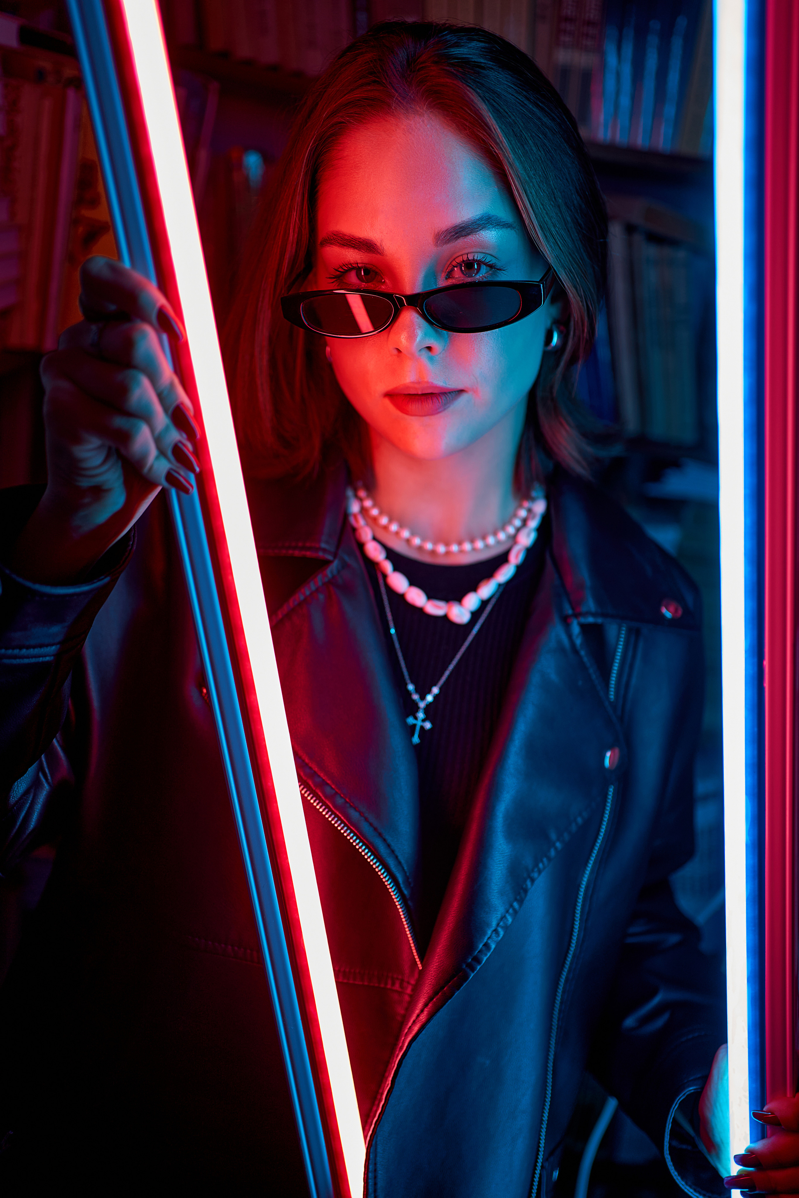 Ксения. Неон. Портретный и свадебный фотограф в Крыму Аввакумов Максим