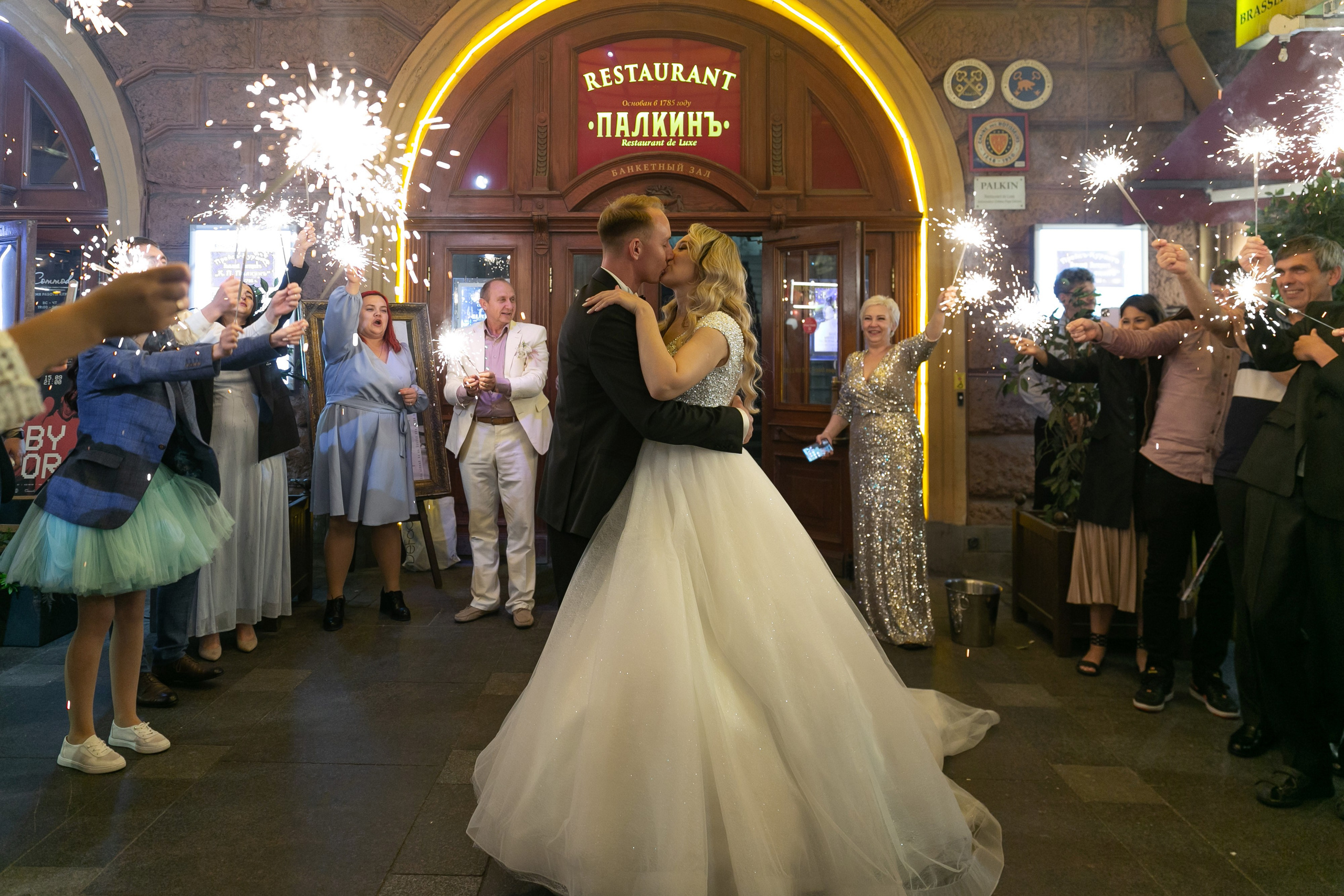 Свадьба Альбины и Вадима. Свадебный и портретный фотограф в Санкт-Петербурге Надежда Чечулина