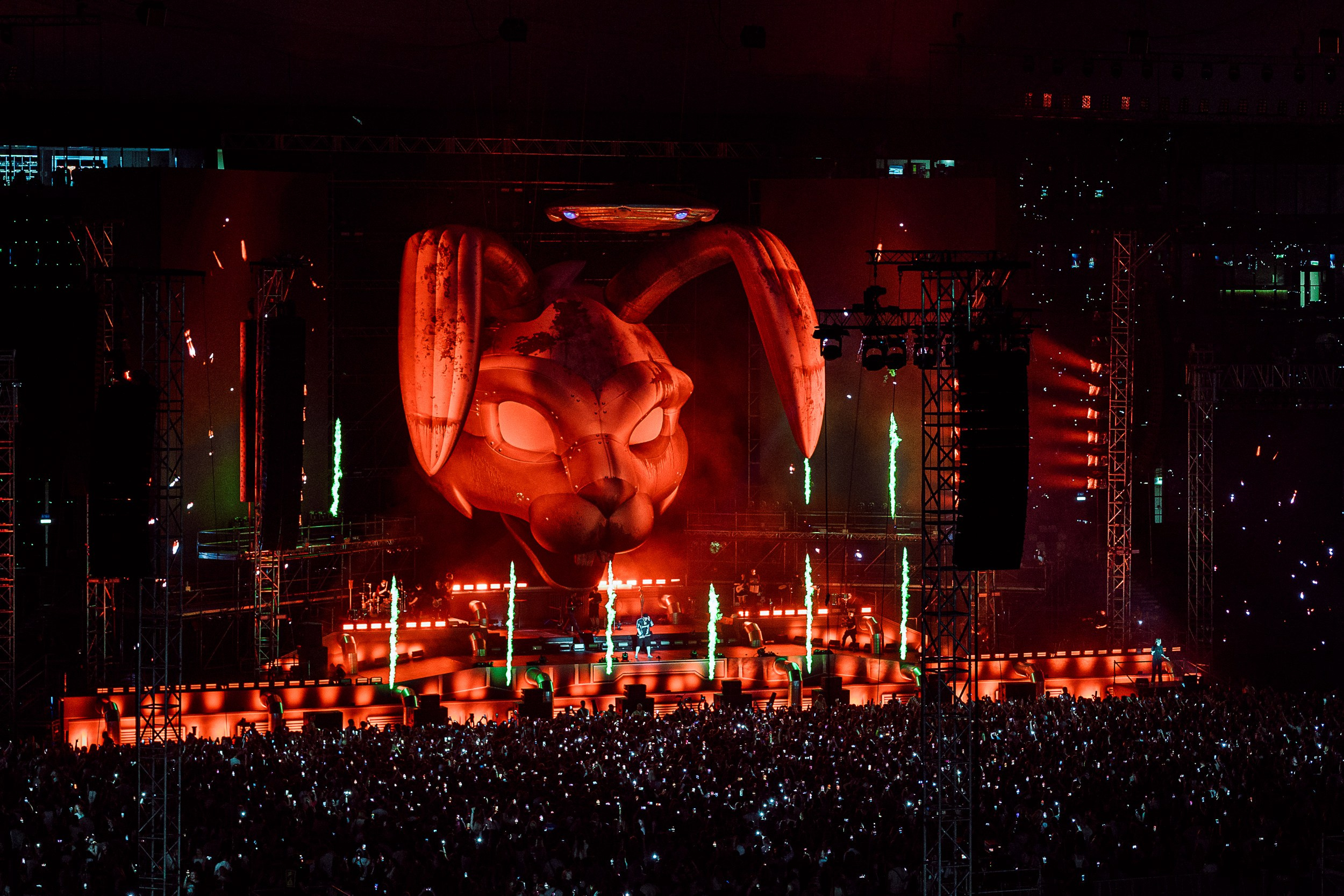 Солдаут Егора Крида в ВТБ Арена. Концертный и портретный фотограф Москва и Санкт-Петербург