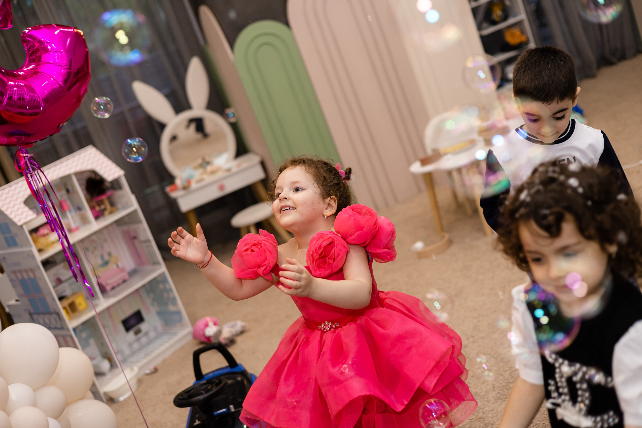 В детских лофтах. ФОТОГРАФ НОВОСИБИРСК — АЛЁНА ЖИГАЛЕЕВА