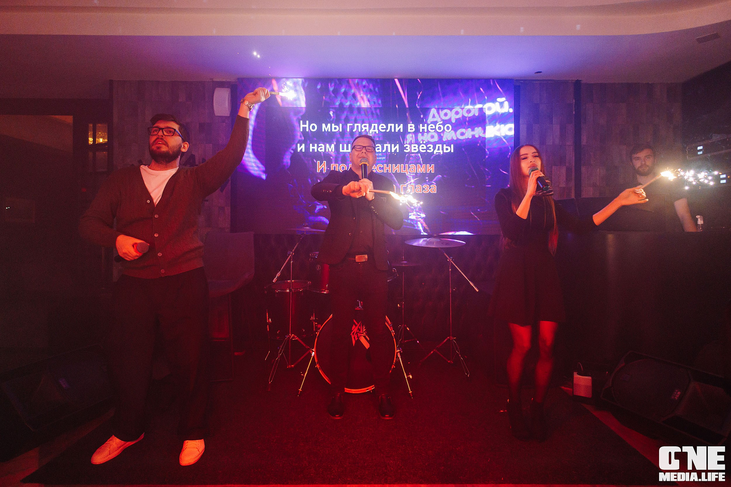 Фоторепортаж из караоке-клуба Белгравия. One Media Life: фоторепортажи, фотоотчеты с мероприятий и заведений