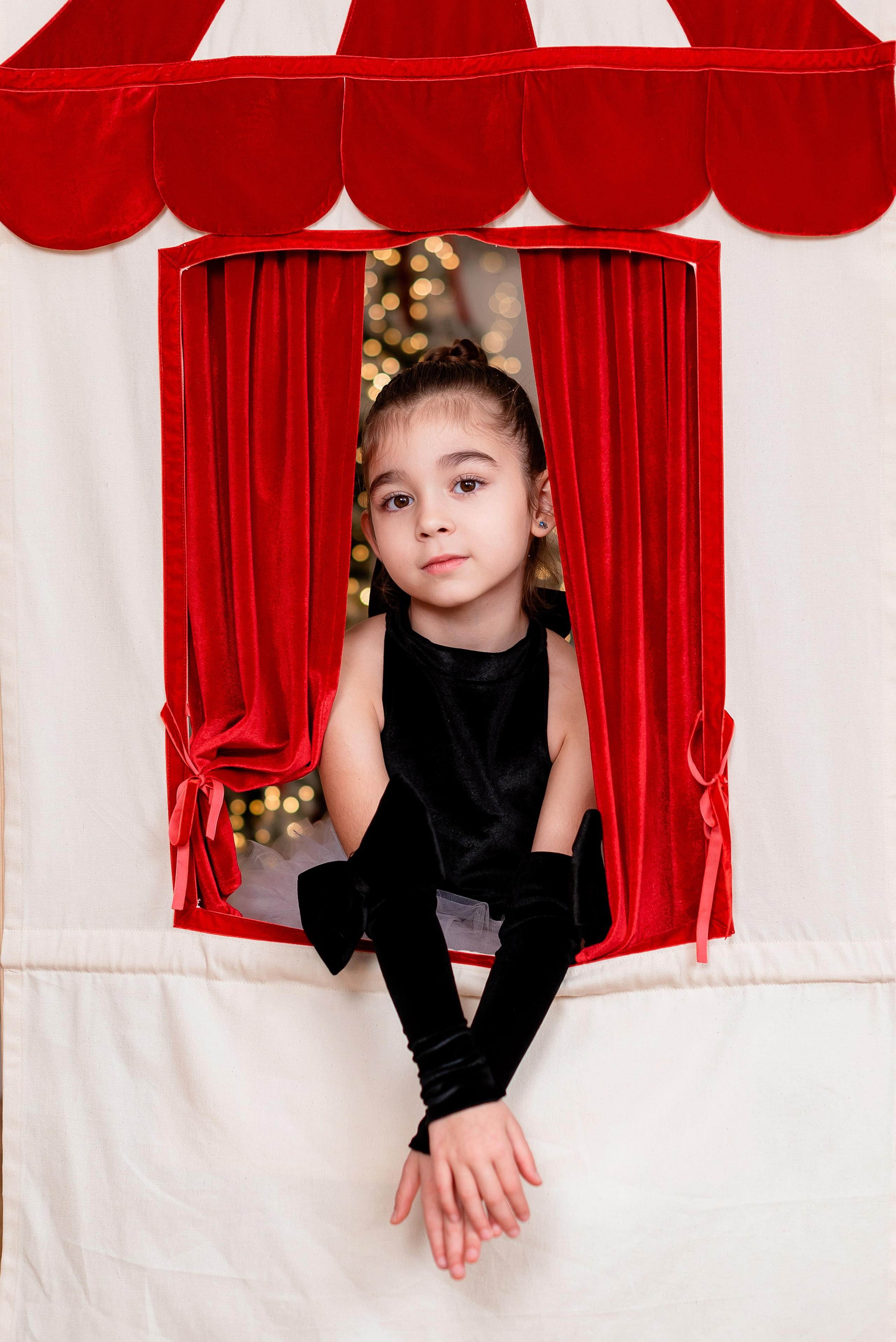 Юля и Варя Новогодняя. Фотограф Татьяна Иванчикова