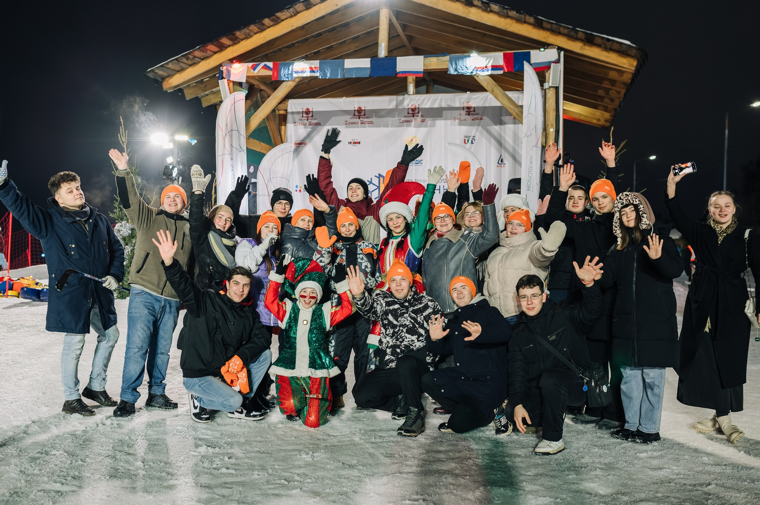 Награждение волонтерского корпуса 650-летия города Киров. Репортажный фотограф в Кирове Александр Лутошкин