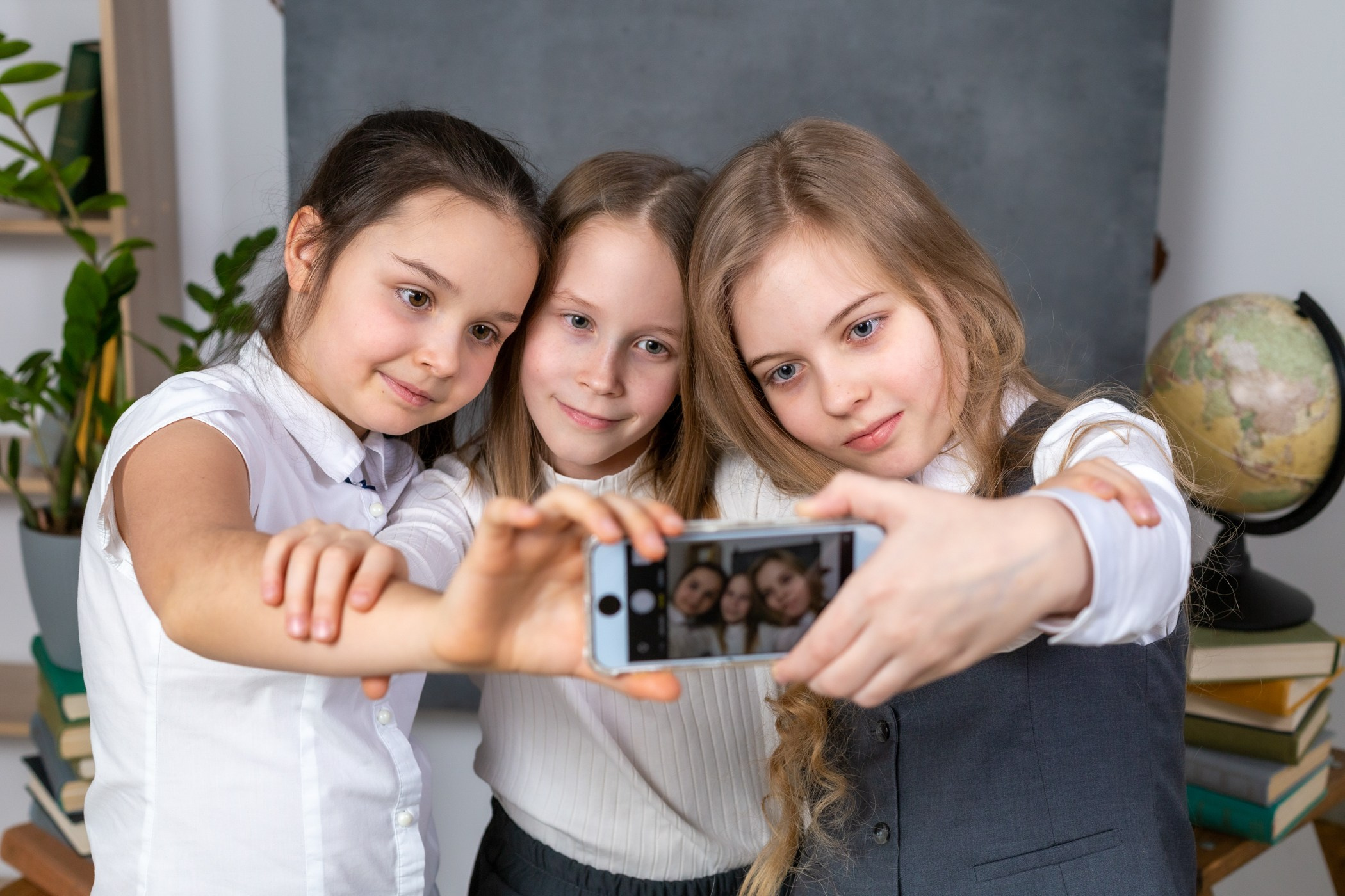 Съёмки в студии. Школьный фотограф в Зеленограде и Москве Оксана Гусева