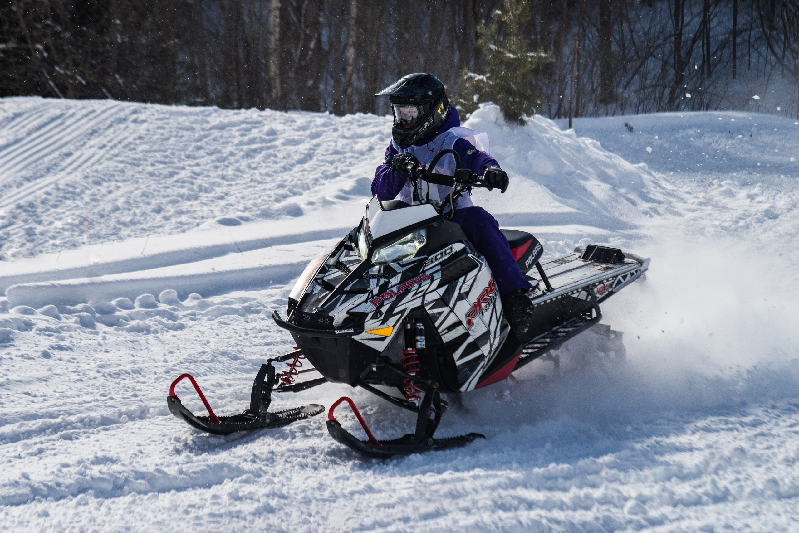 Чемпионат по кроссу на снегоходах. Паша Страхов — фотограф
