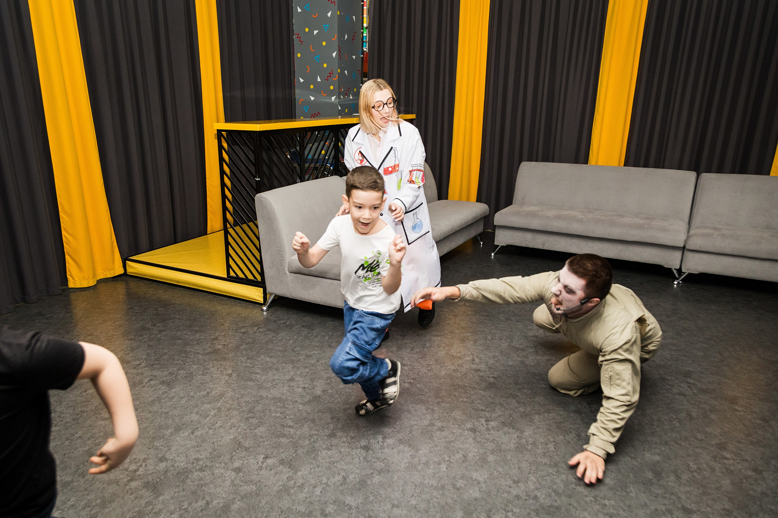 Мише 7 лет. Детский фотограф видеограф в Хабаровске Михаил Орлов