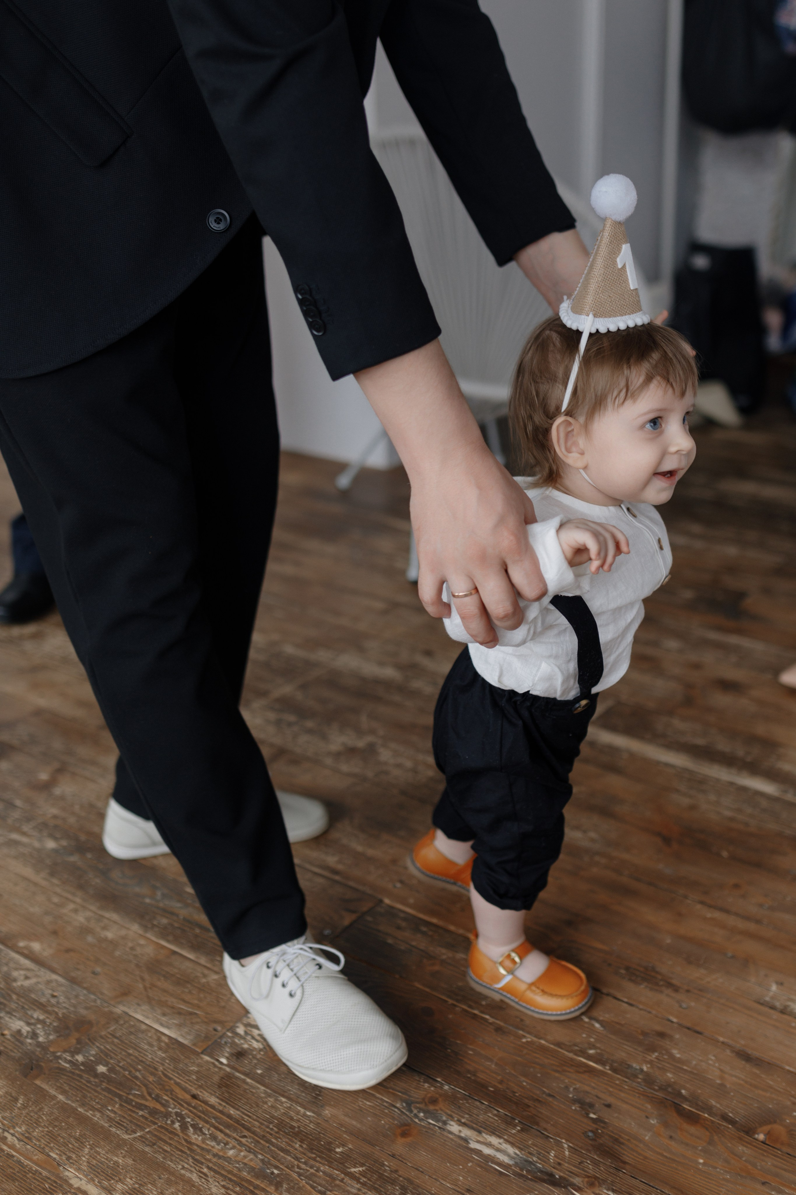 Арсению Годик. Главная