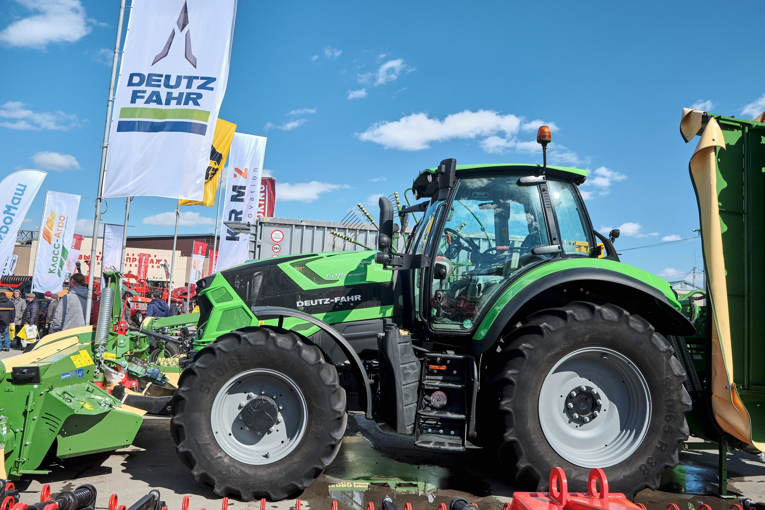 ТЕХНИКА/TECHNIC. Фотограф и оператор Сергей Окладников