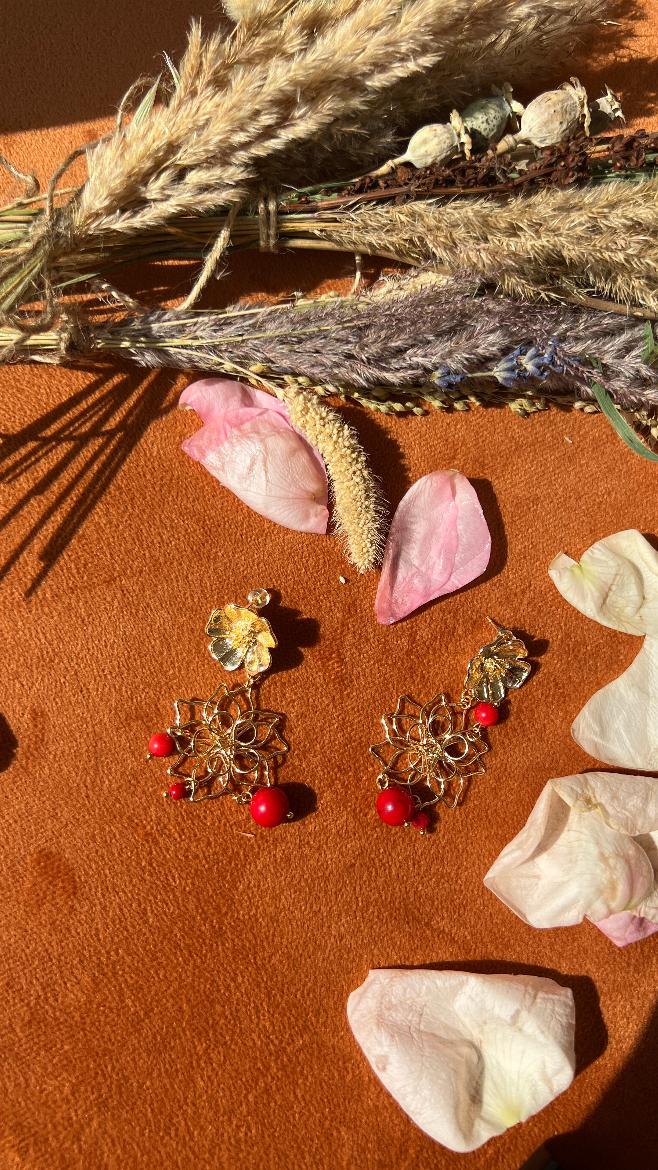 Контент | свечи, украшения. Фотограф Абакумова Анастасия